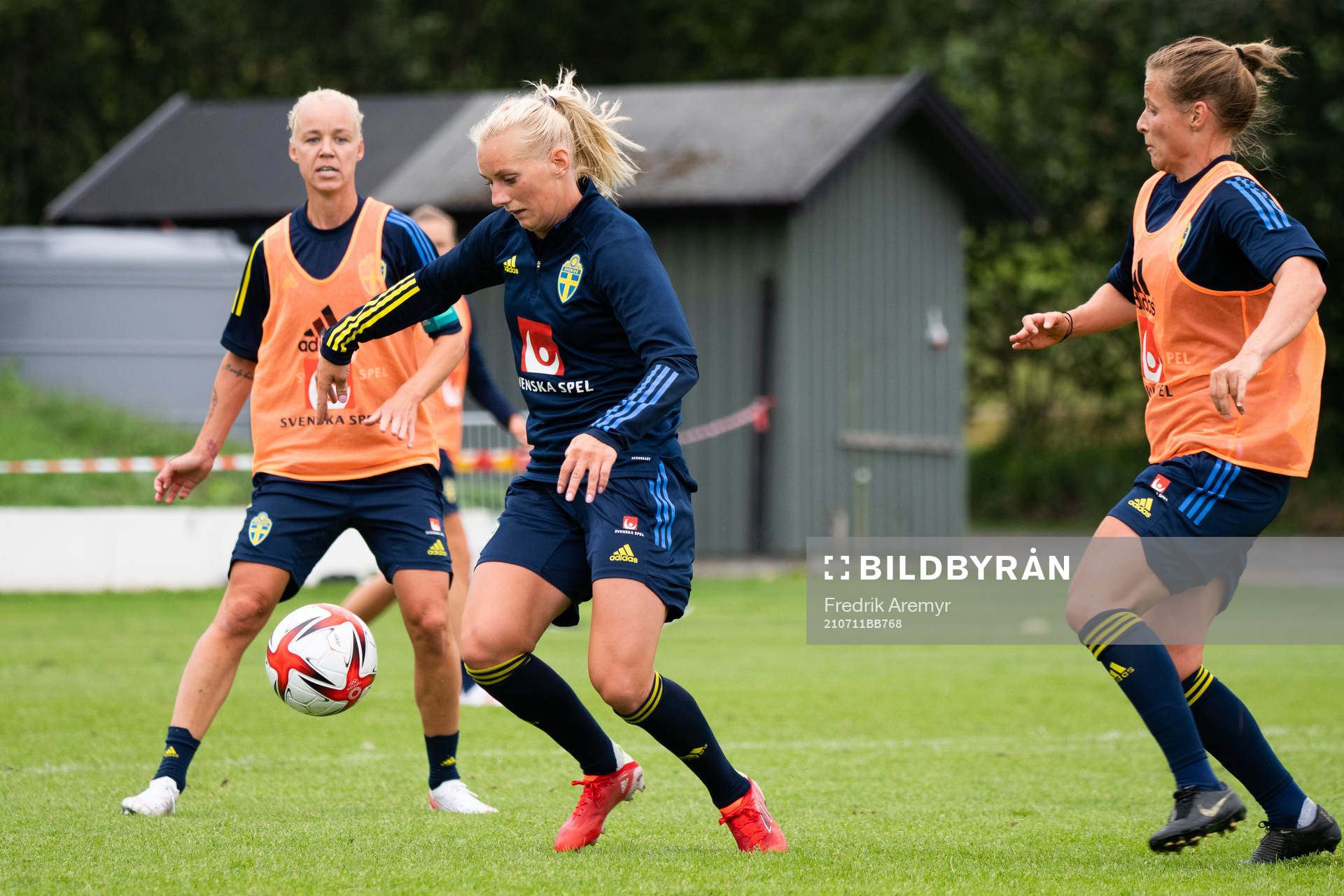 Stina Blackstenius under en träning med Sveriges damlandslag i fotboll den 11 juli 2021 i Göteborg. 