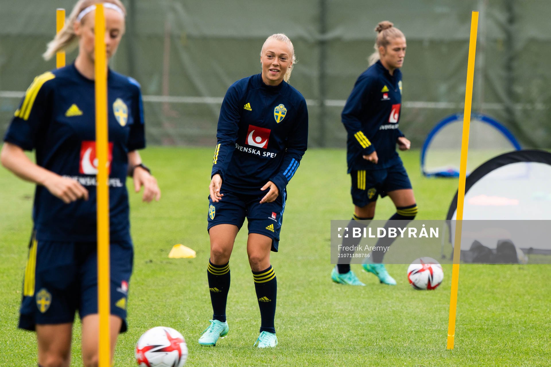 Hanna Bennison under en träning med Sveriges damlandslag i fotboll den 11 juli 2021 i Göteborg. 