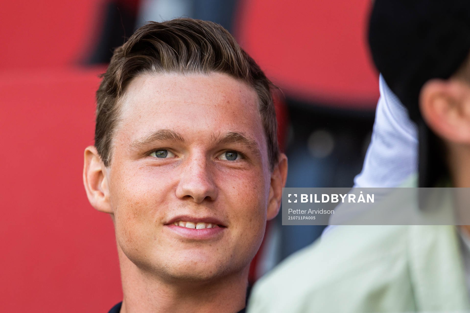 Helsingborgs Max Svensson på läktaren