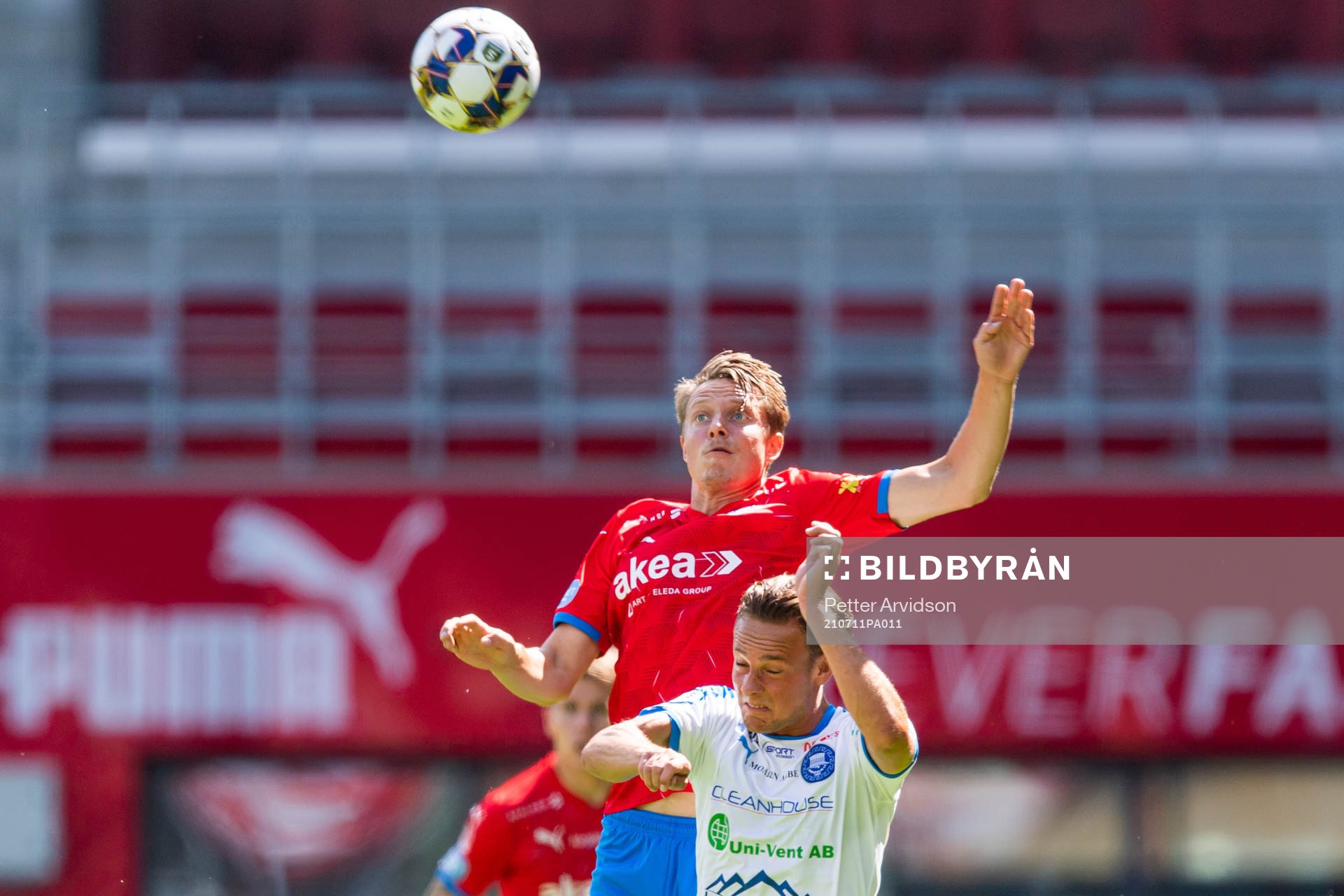 Helsingborgs Viktor Lundberg och Akropolis Cesar Weilid