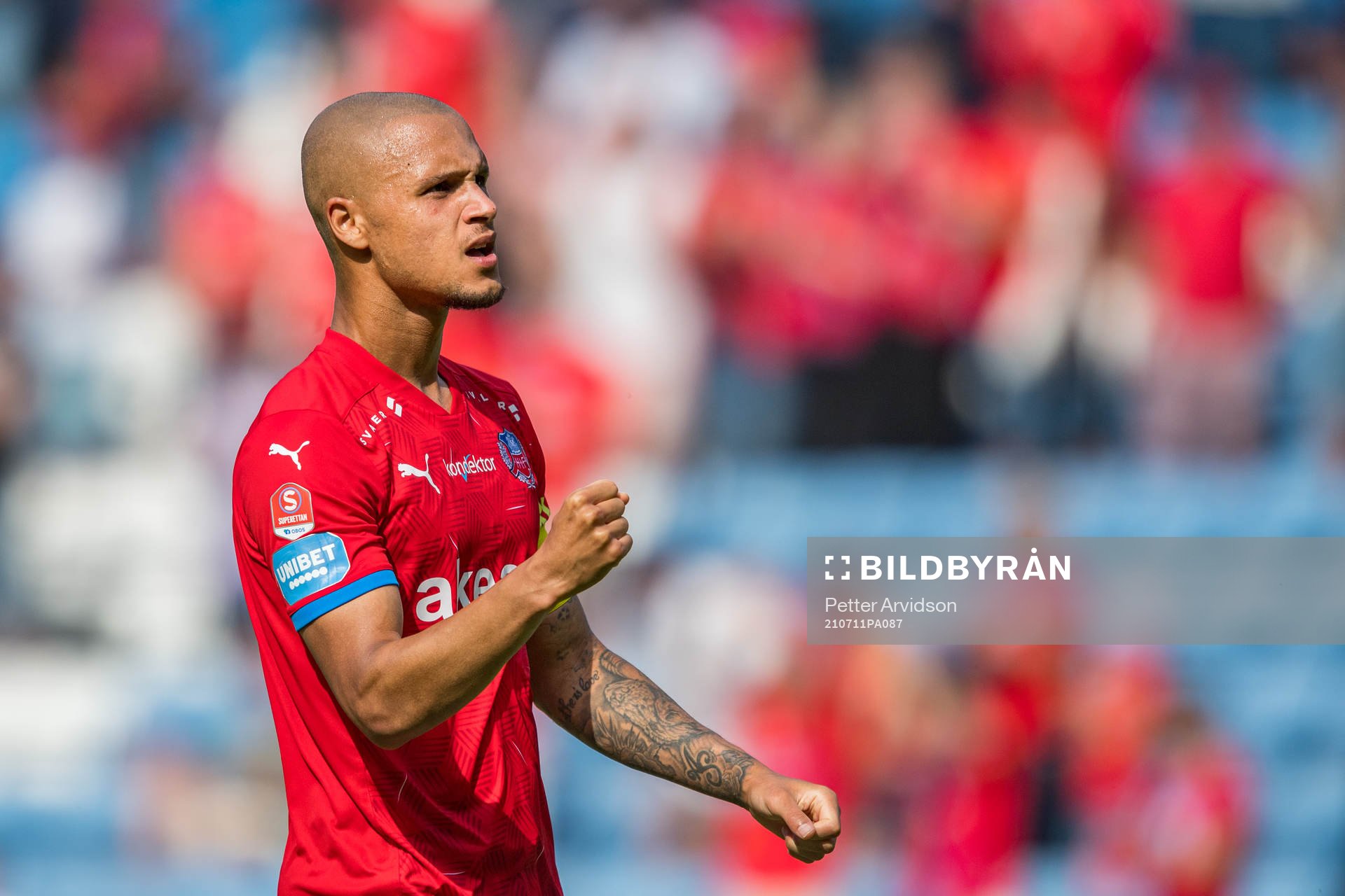 Helsingborgs Anthony van den Hurk jublar efter fotbollsmatchen i Superettan mellan Helsingborg och Akropolis den 11 juli 2021 i Helsingborg.