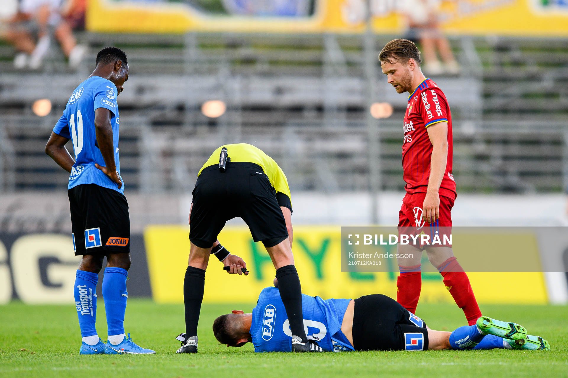 Halmstads Marcus Antonsson har ont