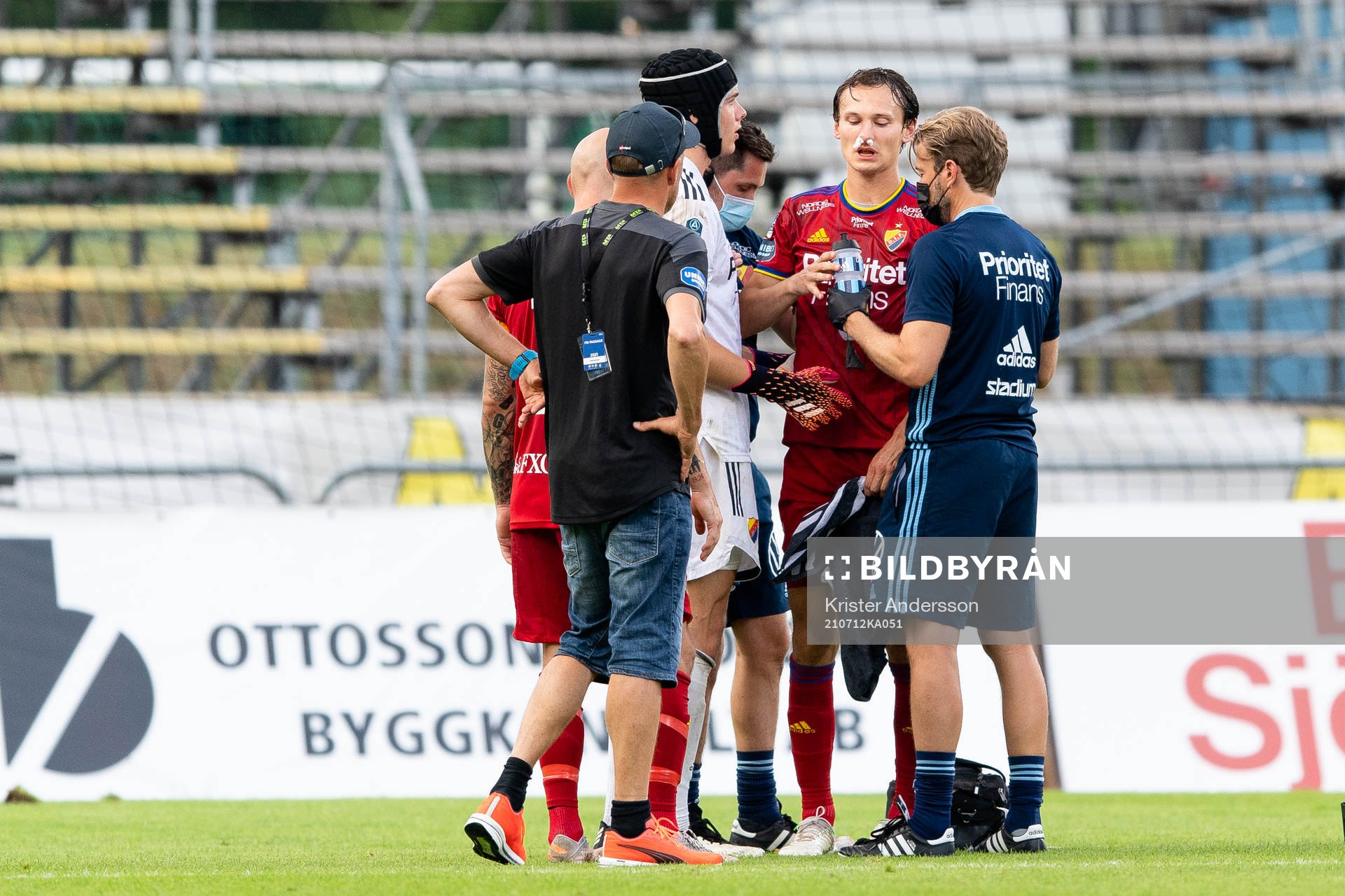 Djurgårdens Hjalmar Ekdal får vård