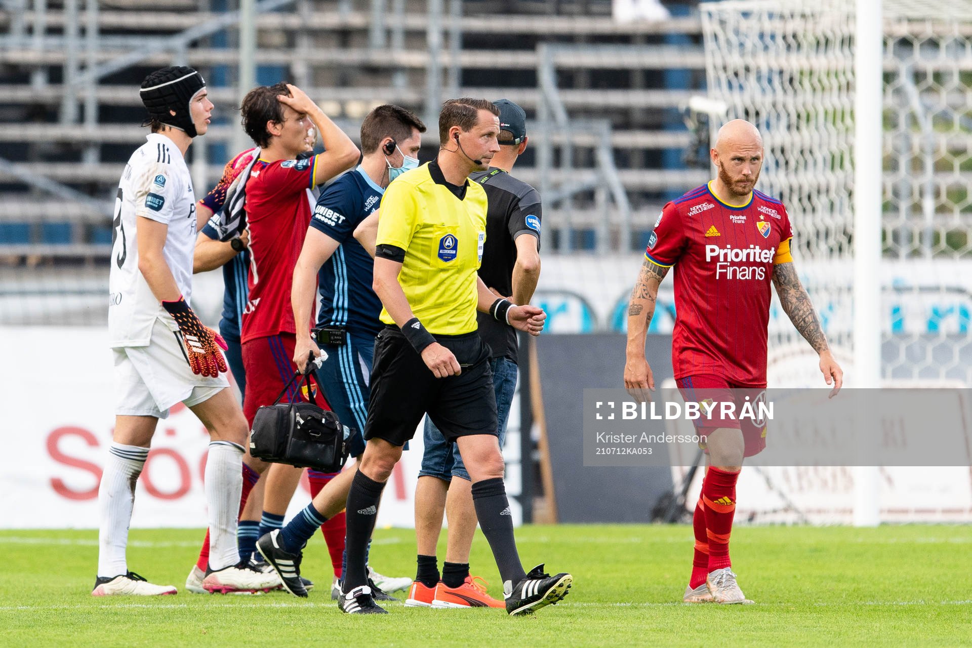 Djurgårdens Hjalmar Ekdal får vård
