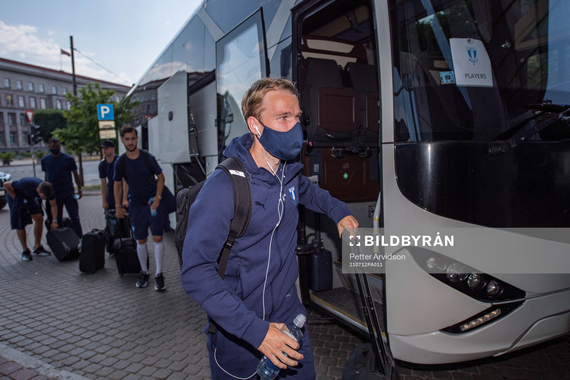 Oscar Lewicki of Malmö FF arrives at the hotel
