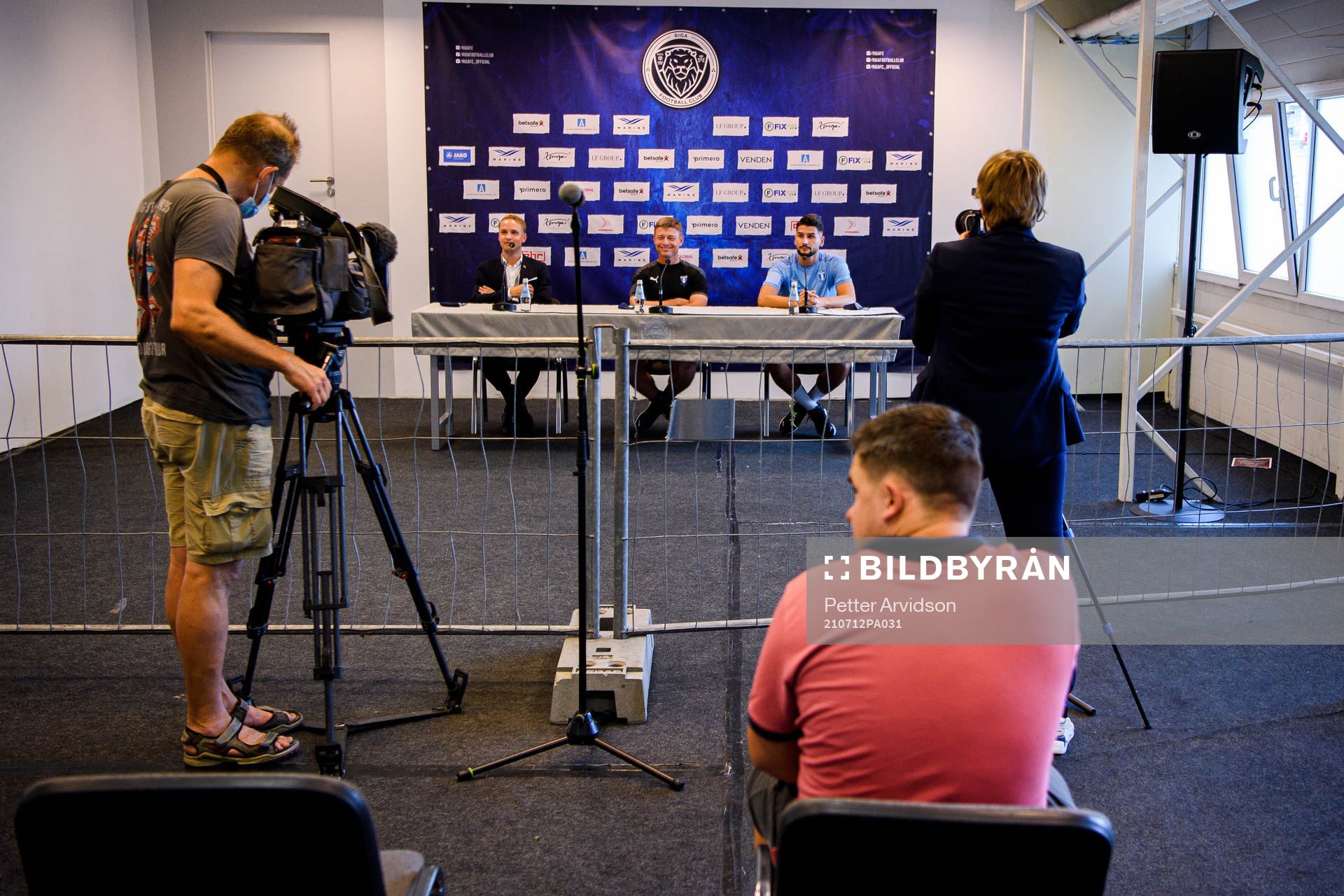 Jon Dahl Tomasson, head coach  and Antonio Colak