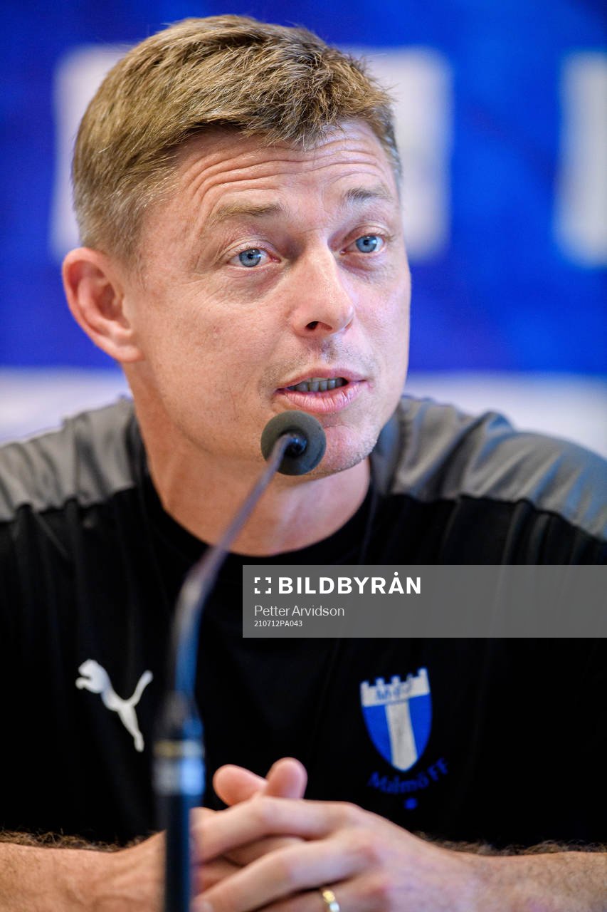 Jon Dahl Tomasson, head coach