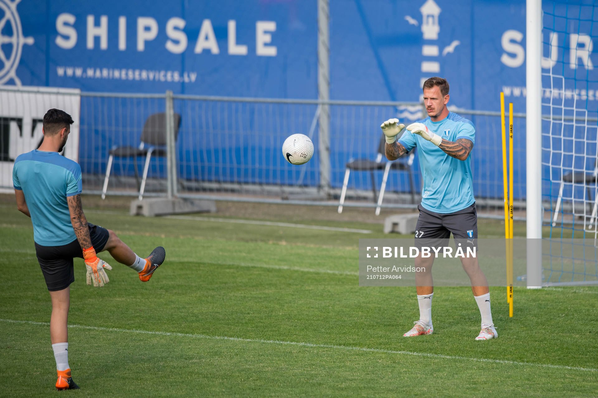 Goalkeeper Johan Dahlin of Malmö FF