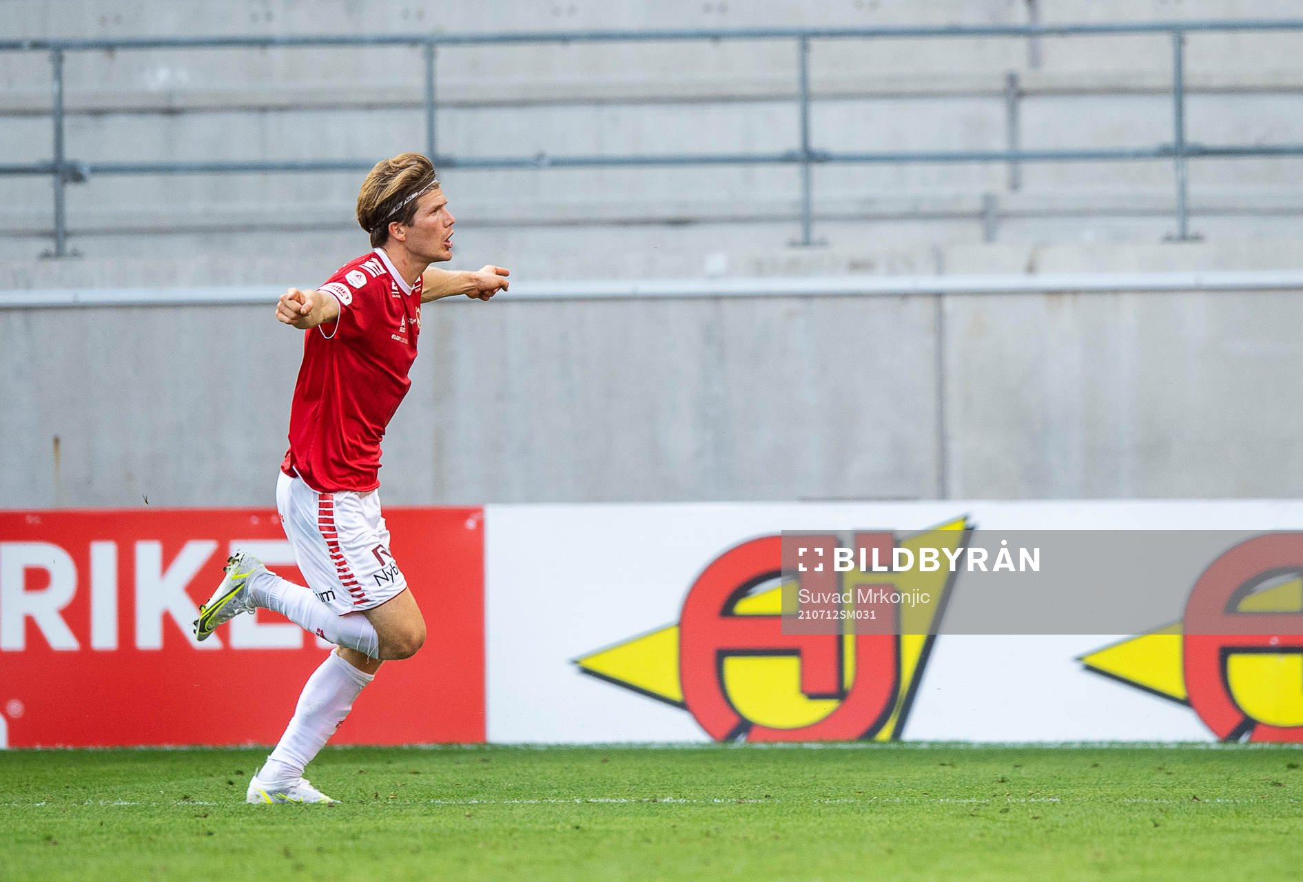 Kalmars Oliver Berg jublar