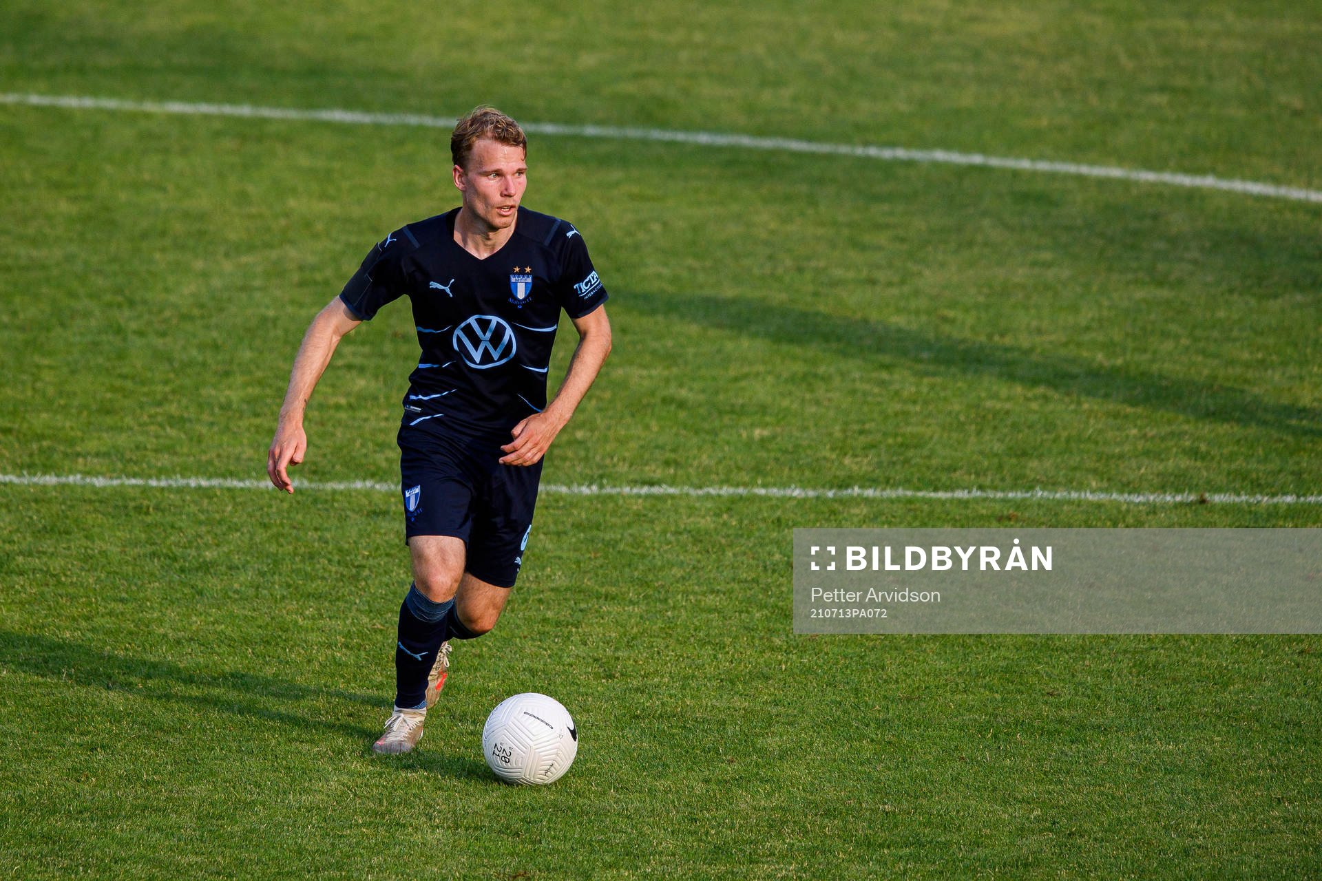 Oscar Lewicki of Malmö FF