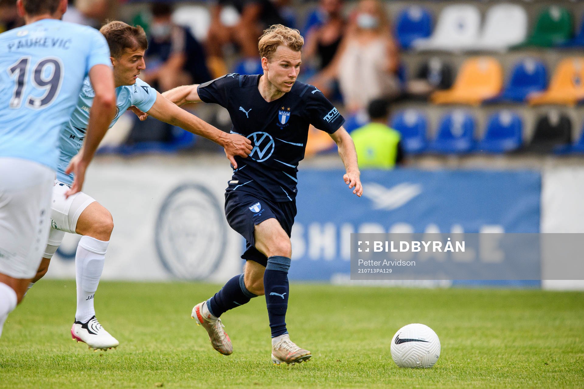Oscar Lewicki of Malmö FF