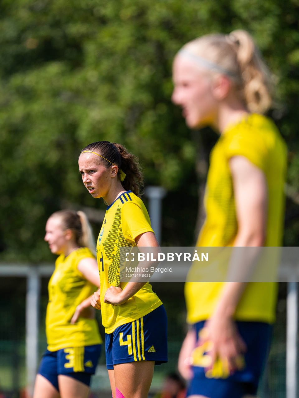 s Athinna Persson Lundgren