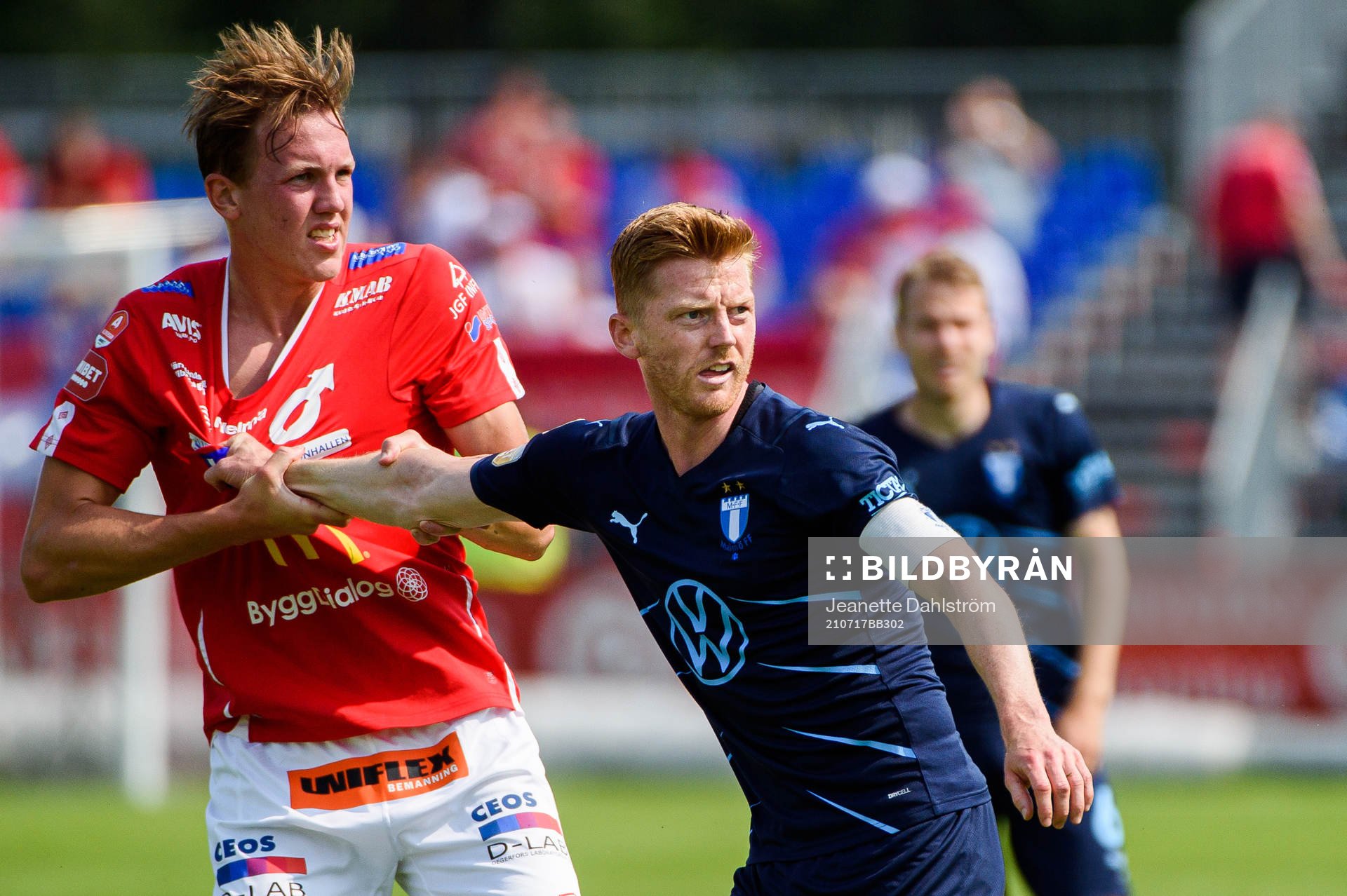 Degerfors Adam Carlén och Malmö FFs Anders Christiansen