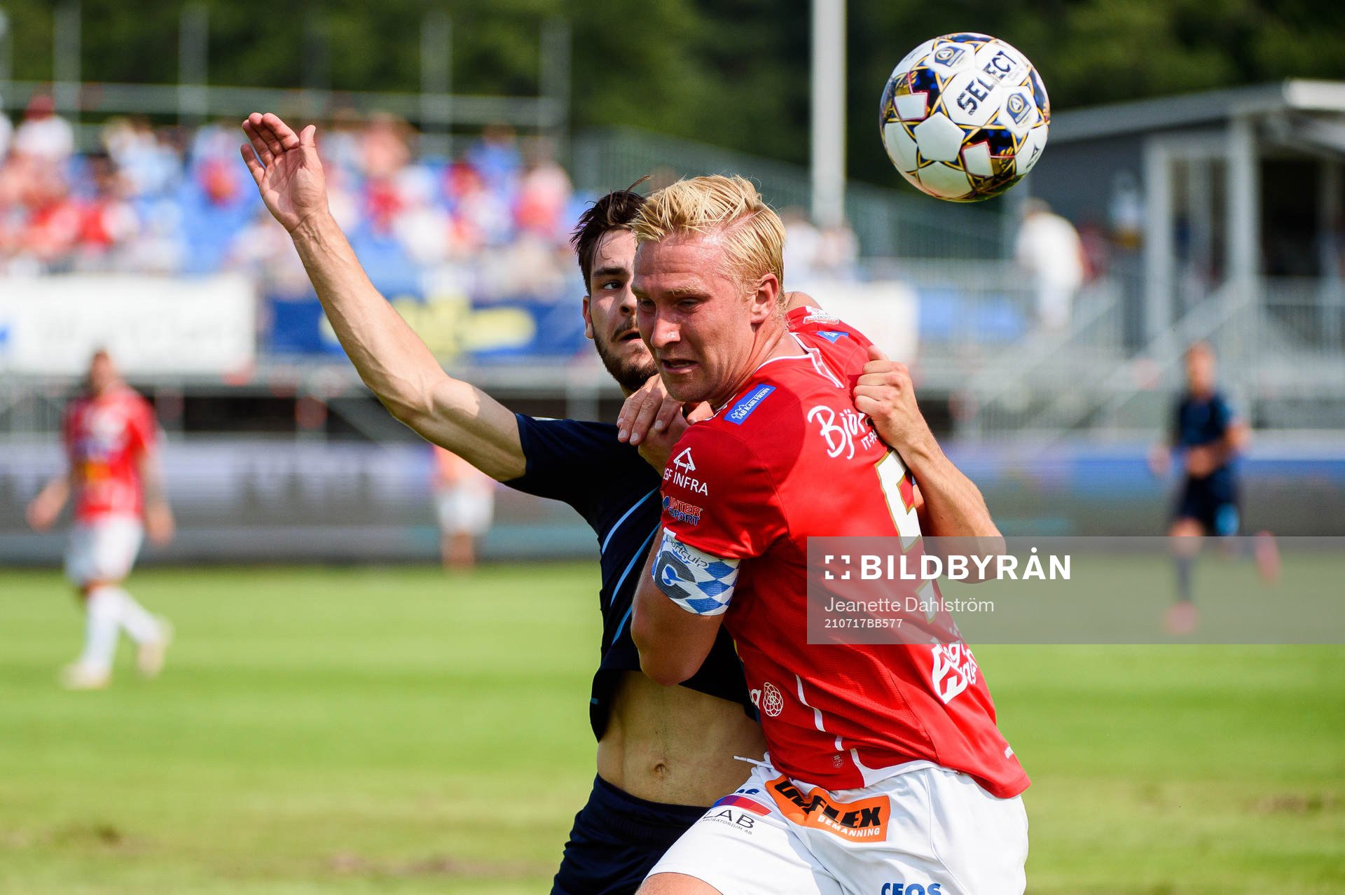 Malmö FFs Adi Nalic och Degerfors Oliver Ekroth
