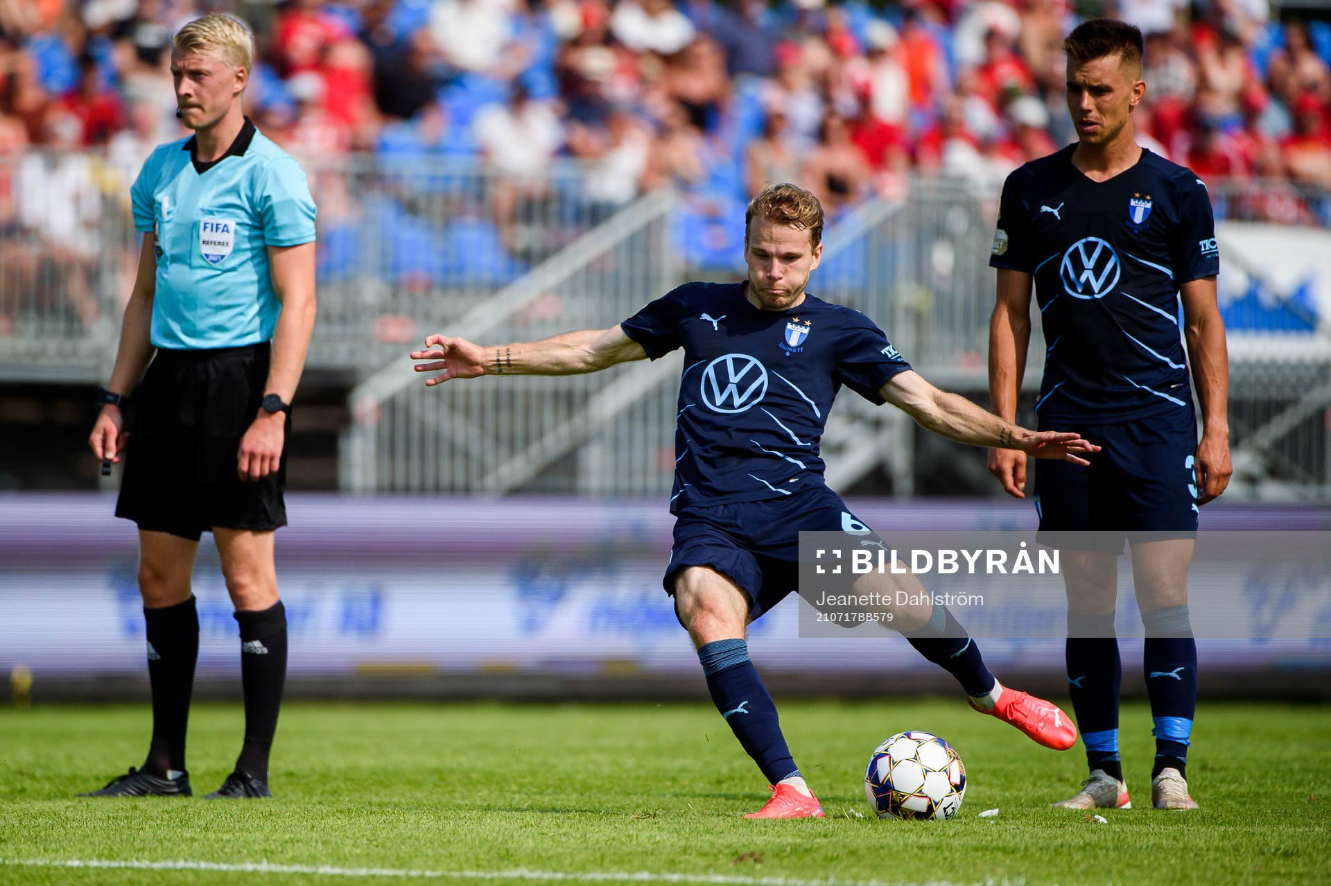 Malmö FFs Oscar Lewicki