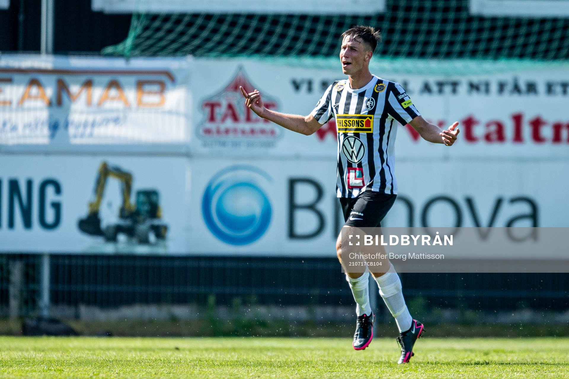 Landskronas Filip Olsson jublar
