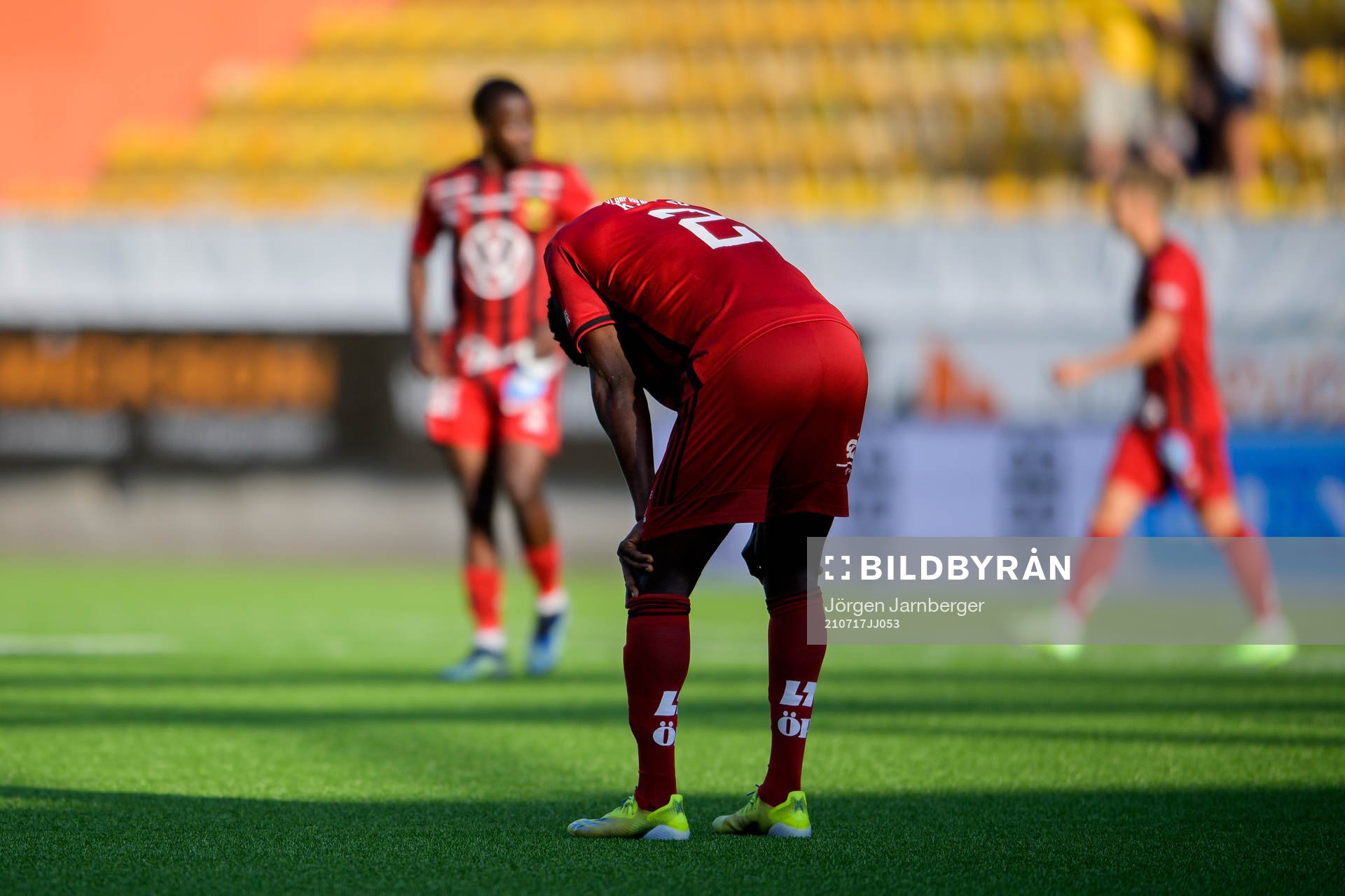 Östersunds Patrick Kpozo deppar
