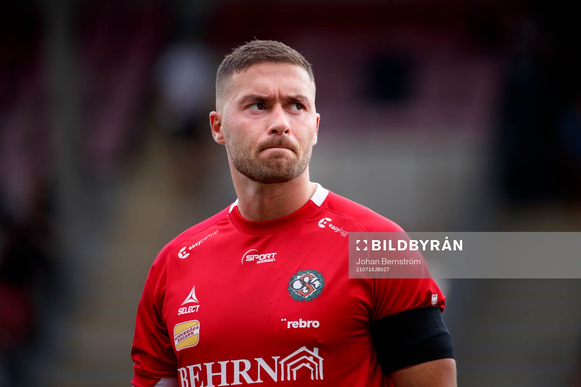 Örebros målvakt Mergim Krasniqi deppar