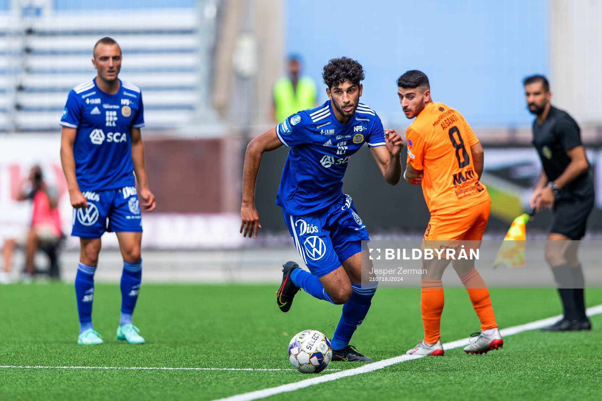 Sundsvalls Paya Pichkah och AFC Eskilstunas André Alsanati