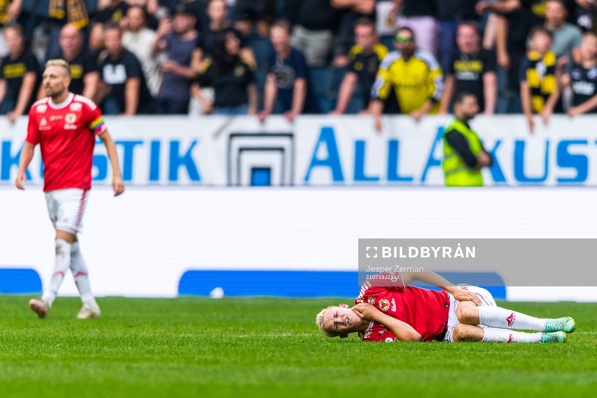 Kalmars Carl Gustafsson har ont