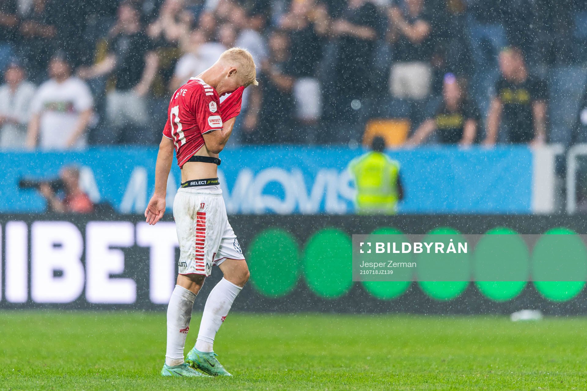 Kalmars Carl Gustafsson deppar