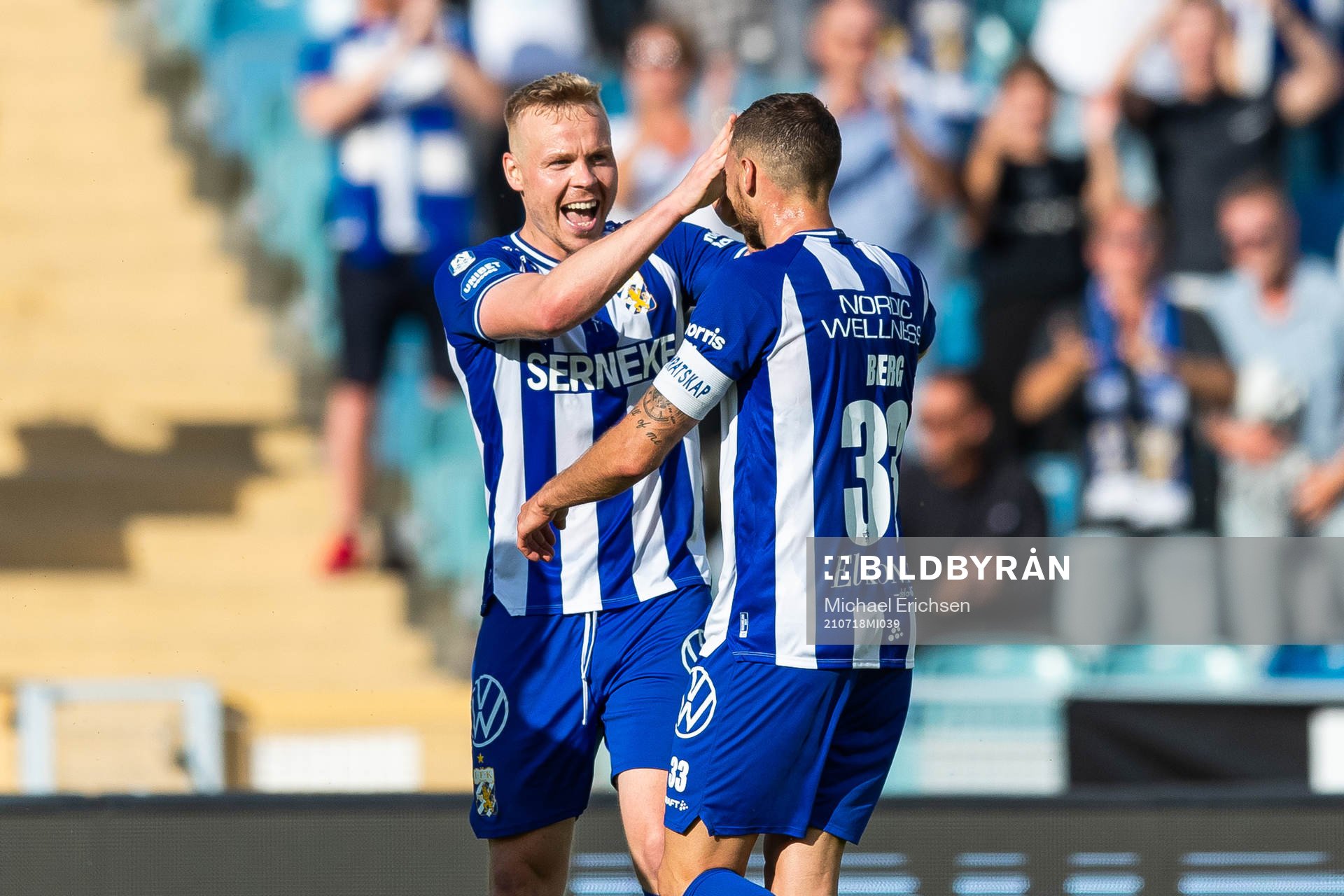 IFK Göteborgs Kolbeinn Sigthorsson jublar med Marcus Berg