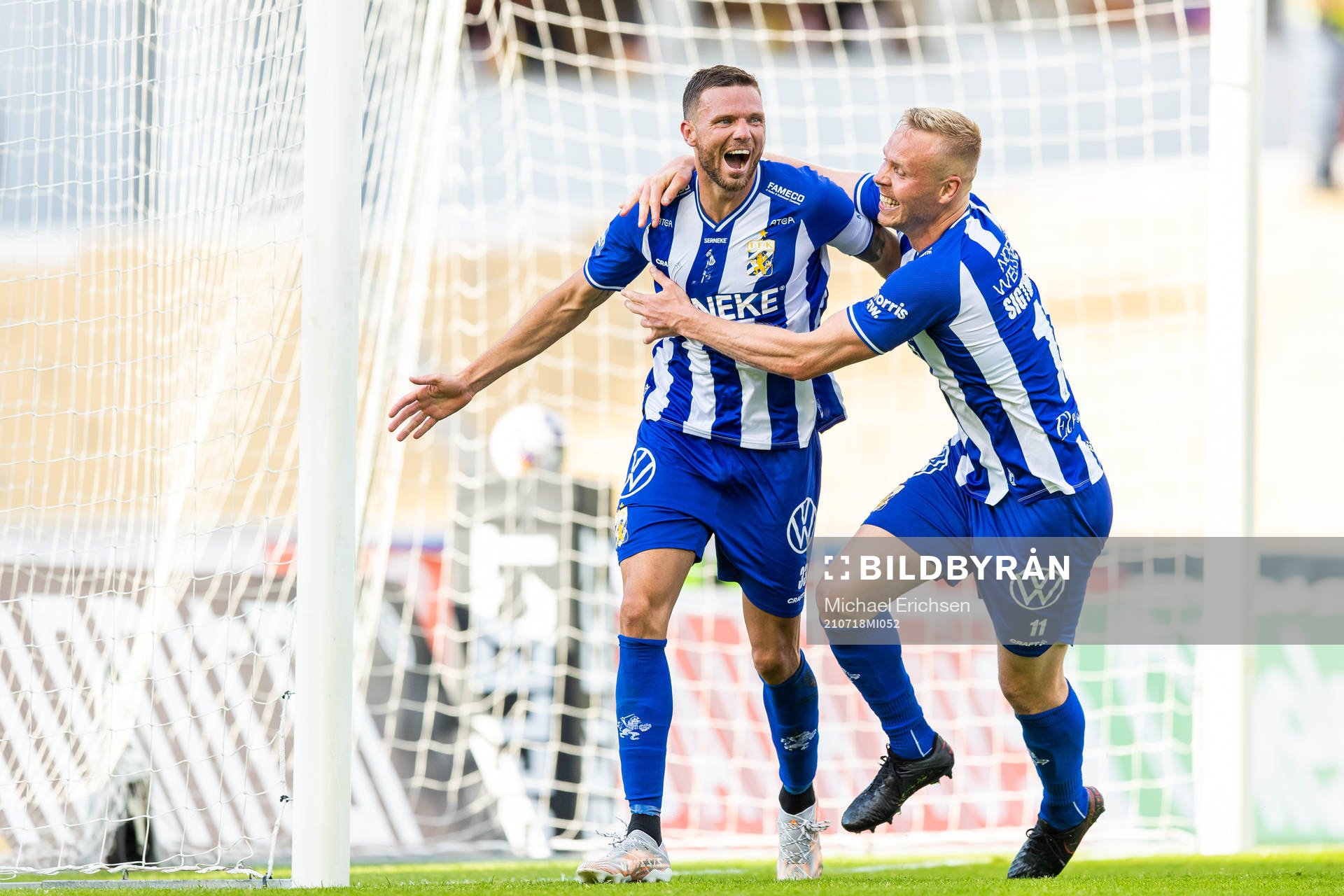 IFK Göteborgs Marcus Berg jublar mot Kolbeinn Sigthorsson