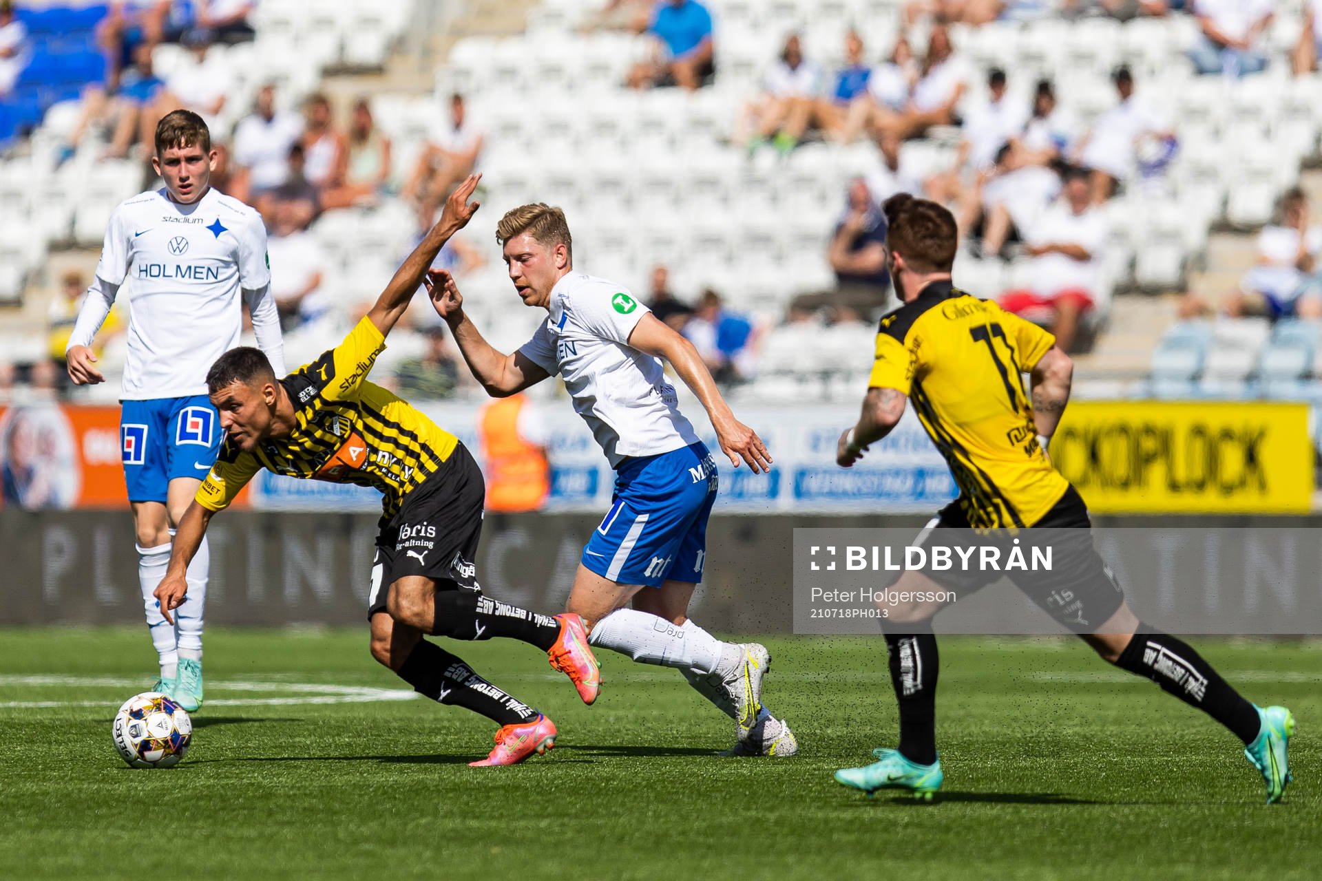 Häckens Ali Youssef och IFK Norrköpings Alexander Fransson