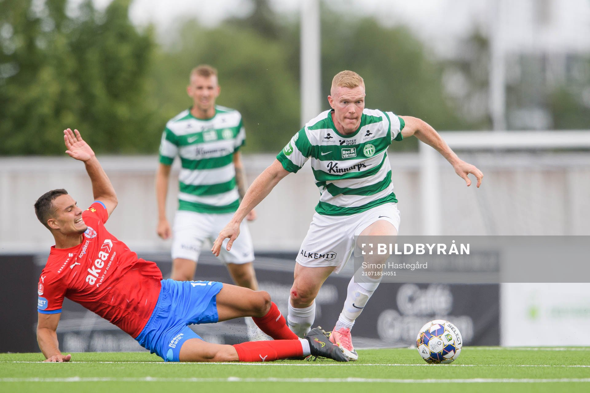 Helsingborgs Assad Al Hamlawi och Västerås David Engström