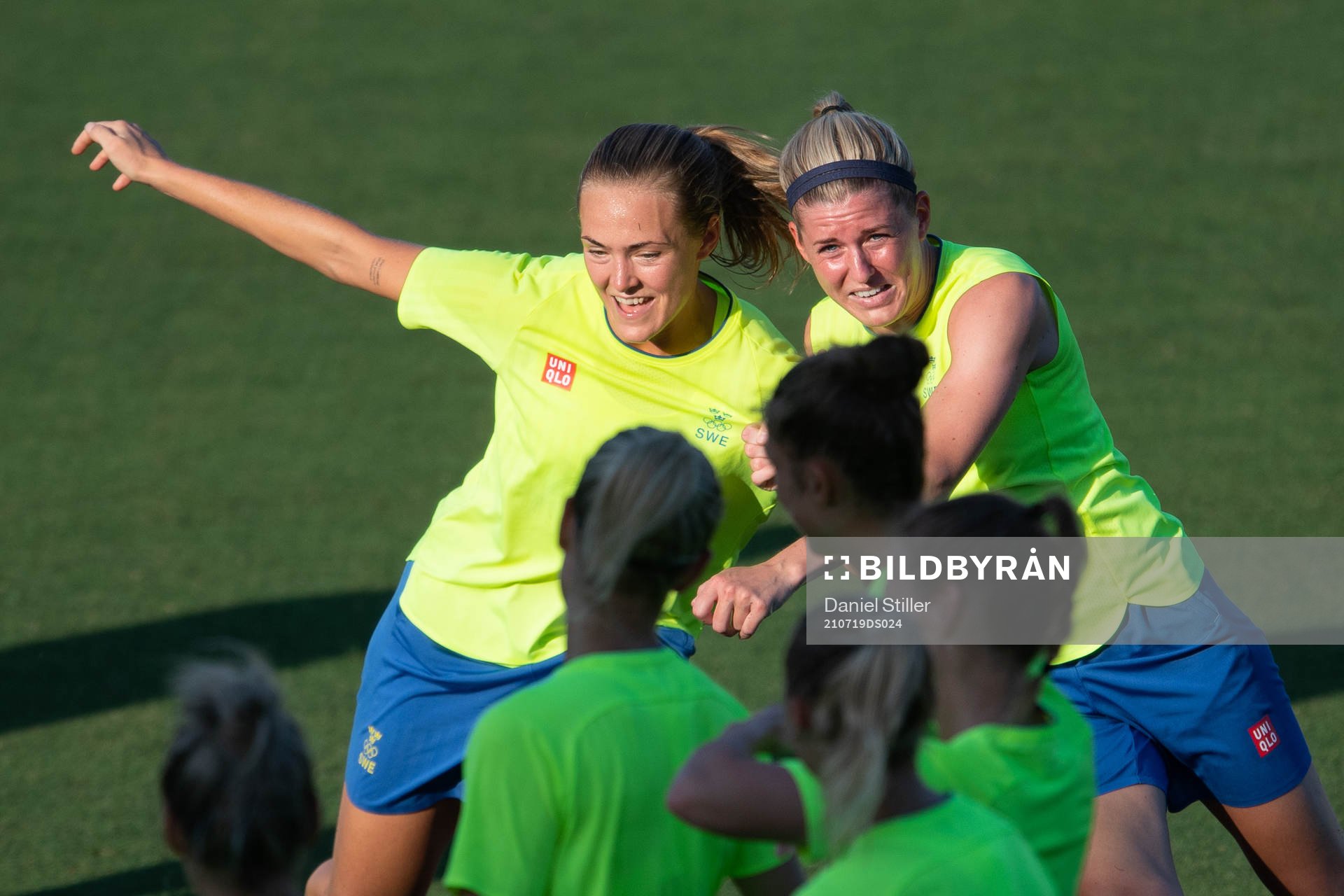 Magdalena Eriksson and Olivia Schough of the Swedish