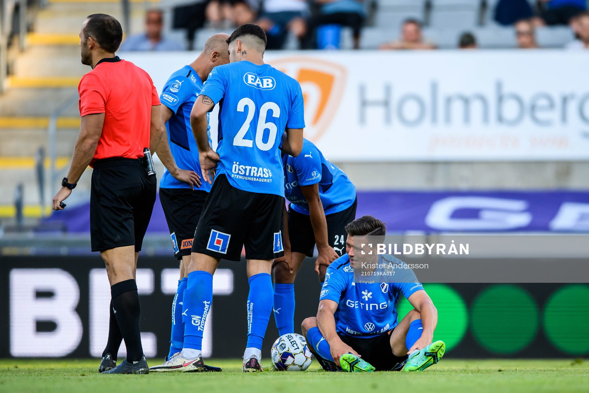 Halmstads Marcus Antonsson har ont