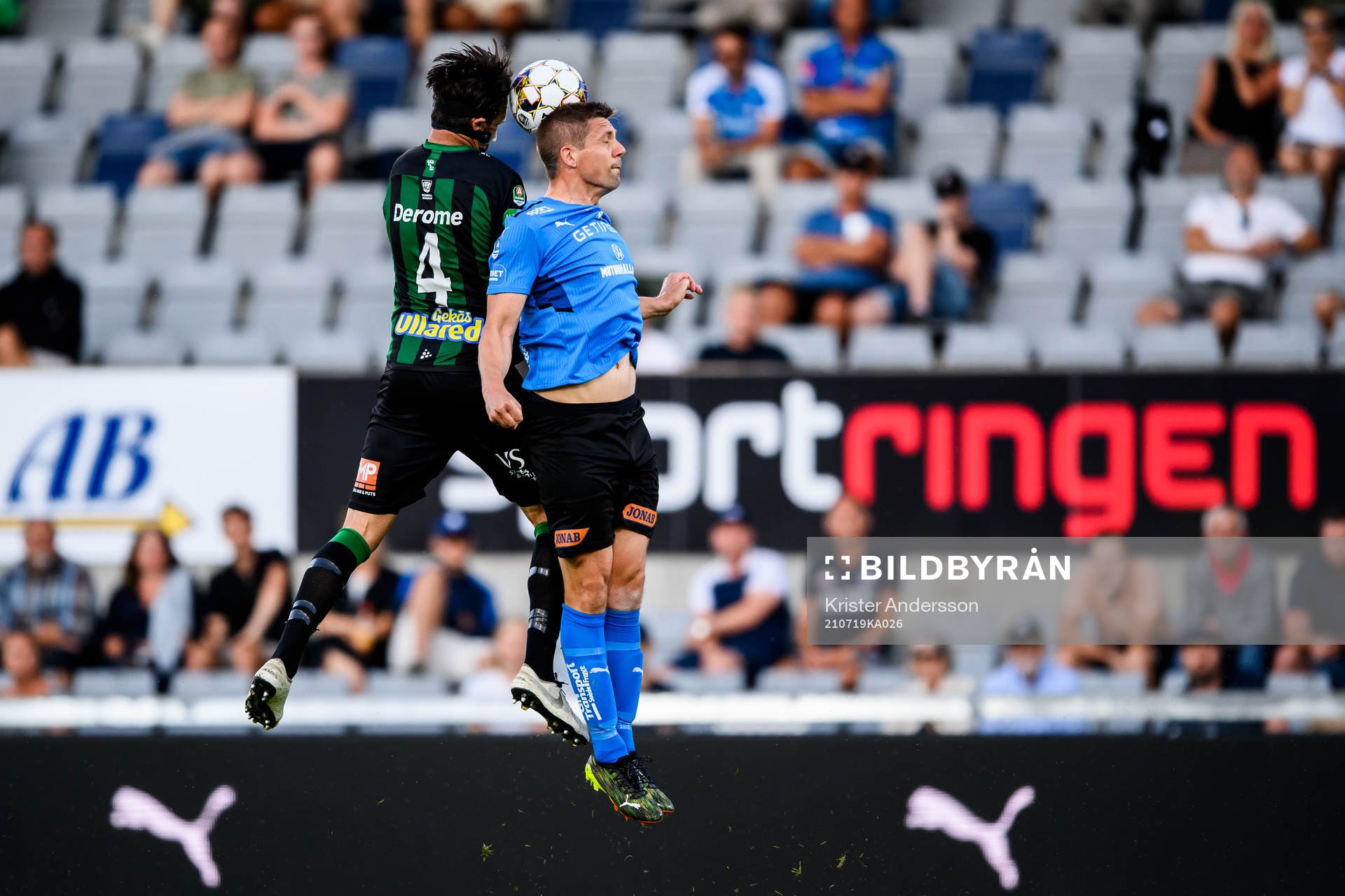 Varbergs Oliver Stanisic och Halmstads Mikael Boman