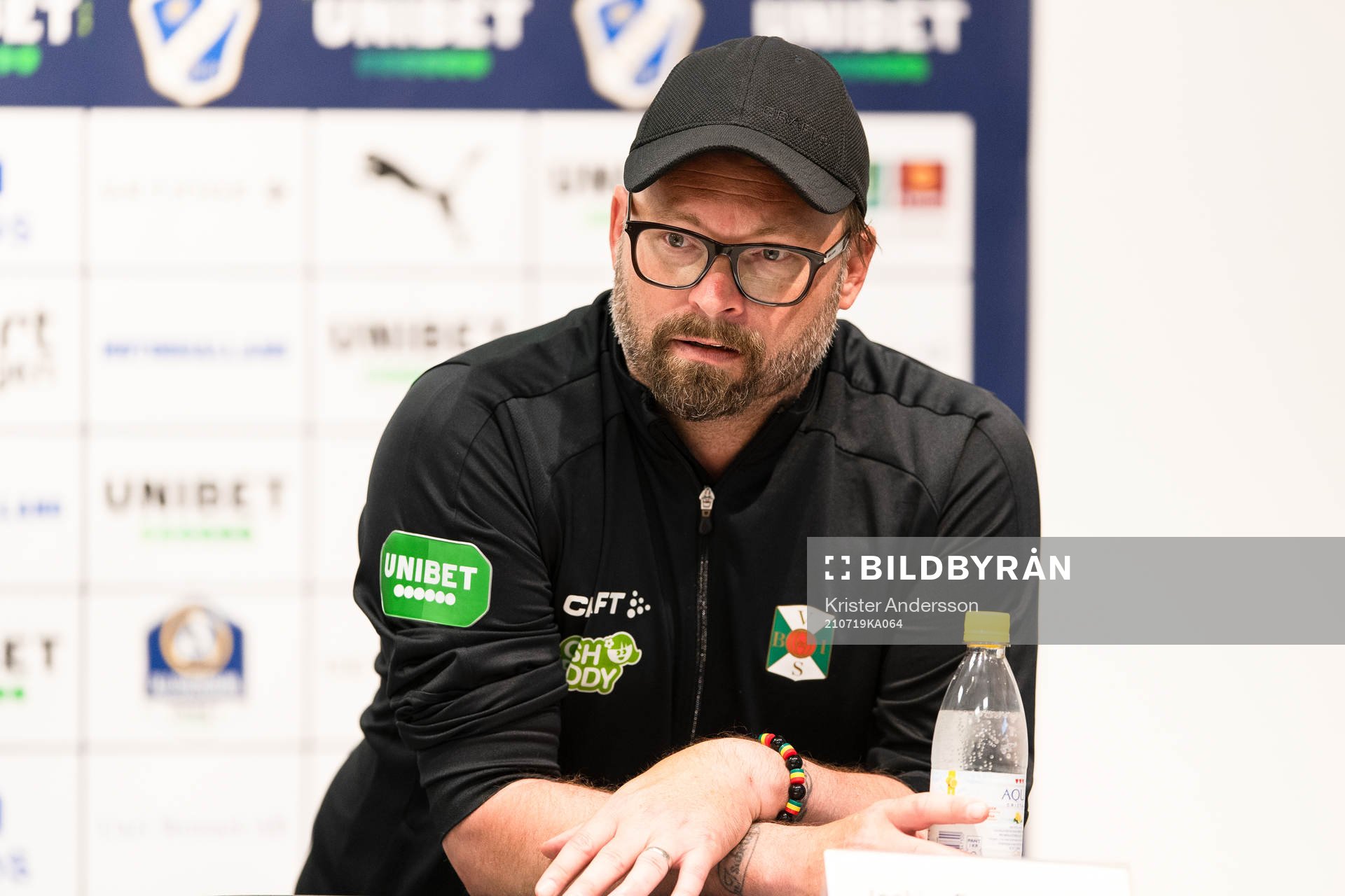 Varbergs tränare Joakim Persson på presskonferensen
