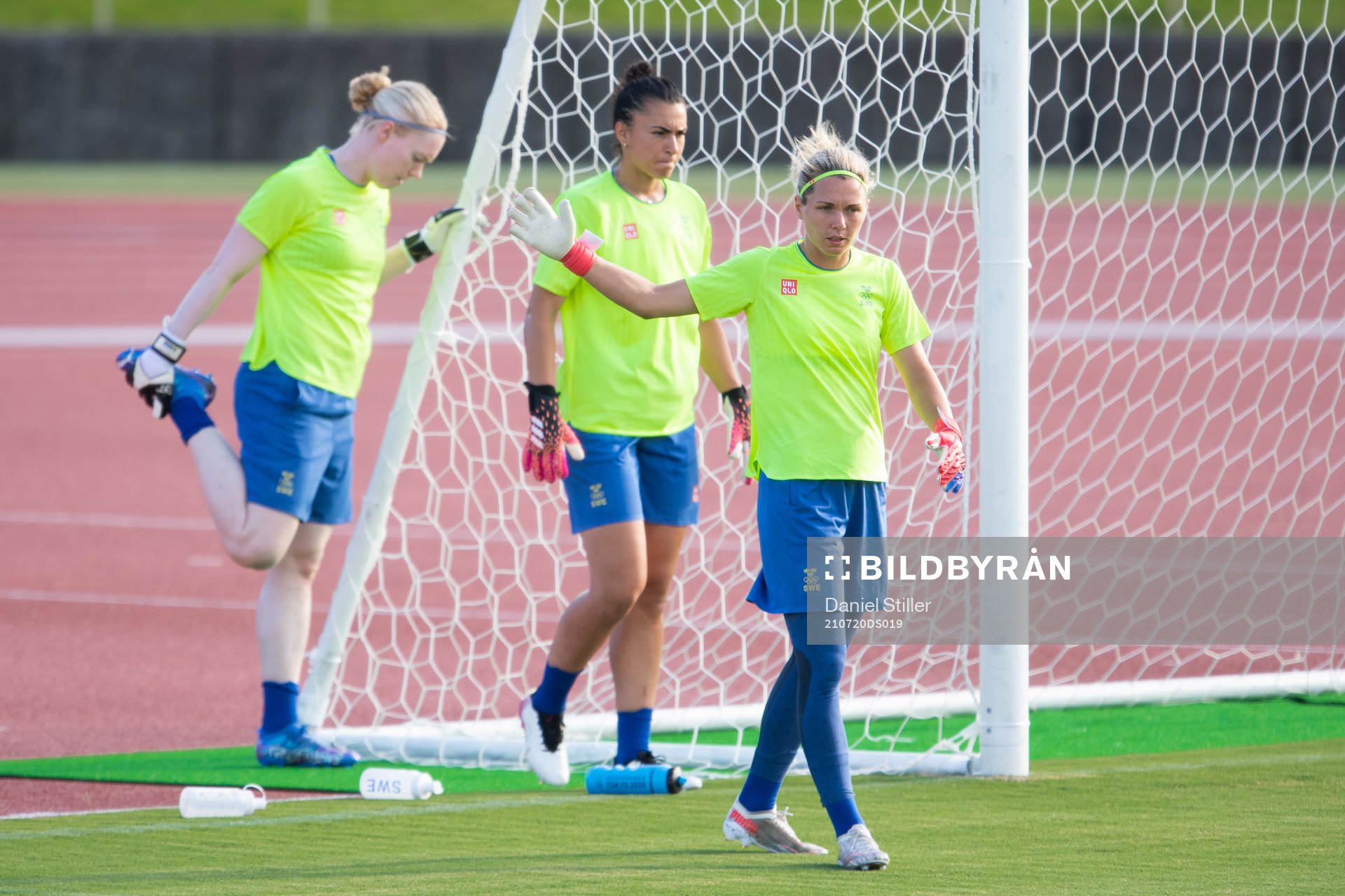 Hedvig Lindahl, Zecira Music and Jennifer Falk of the