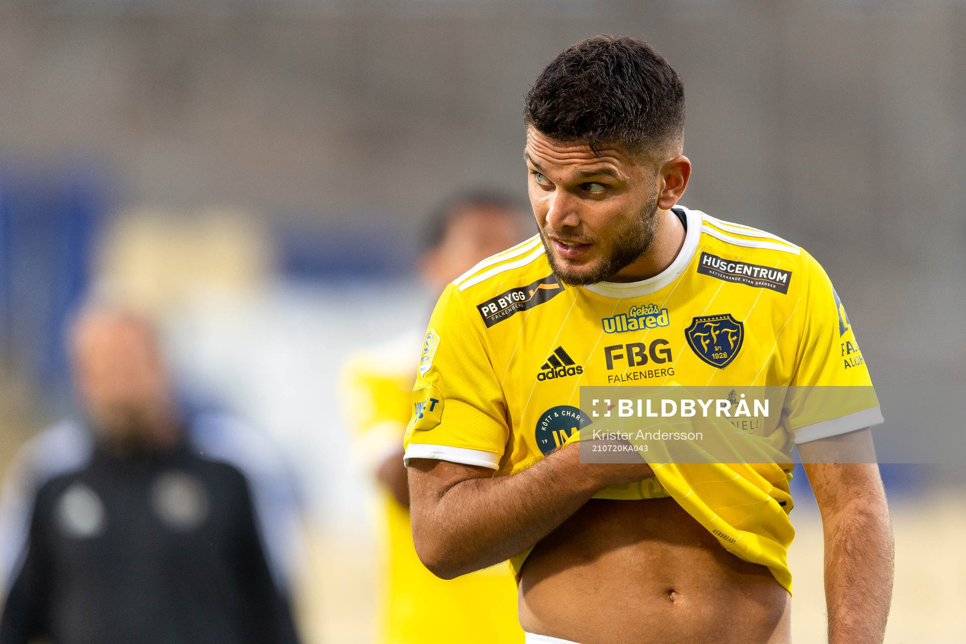 Falkenbergs Edi Sylisufaj deppar