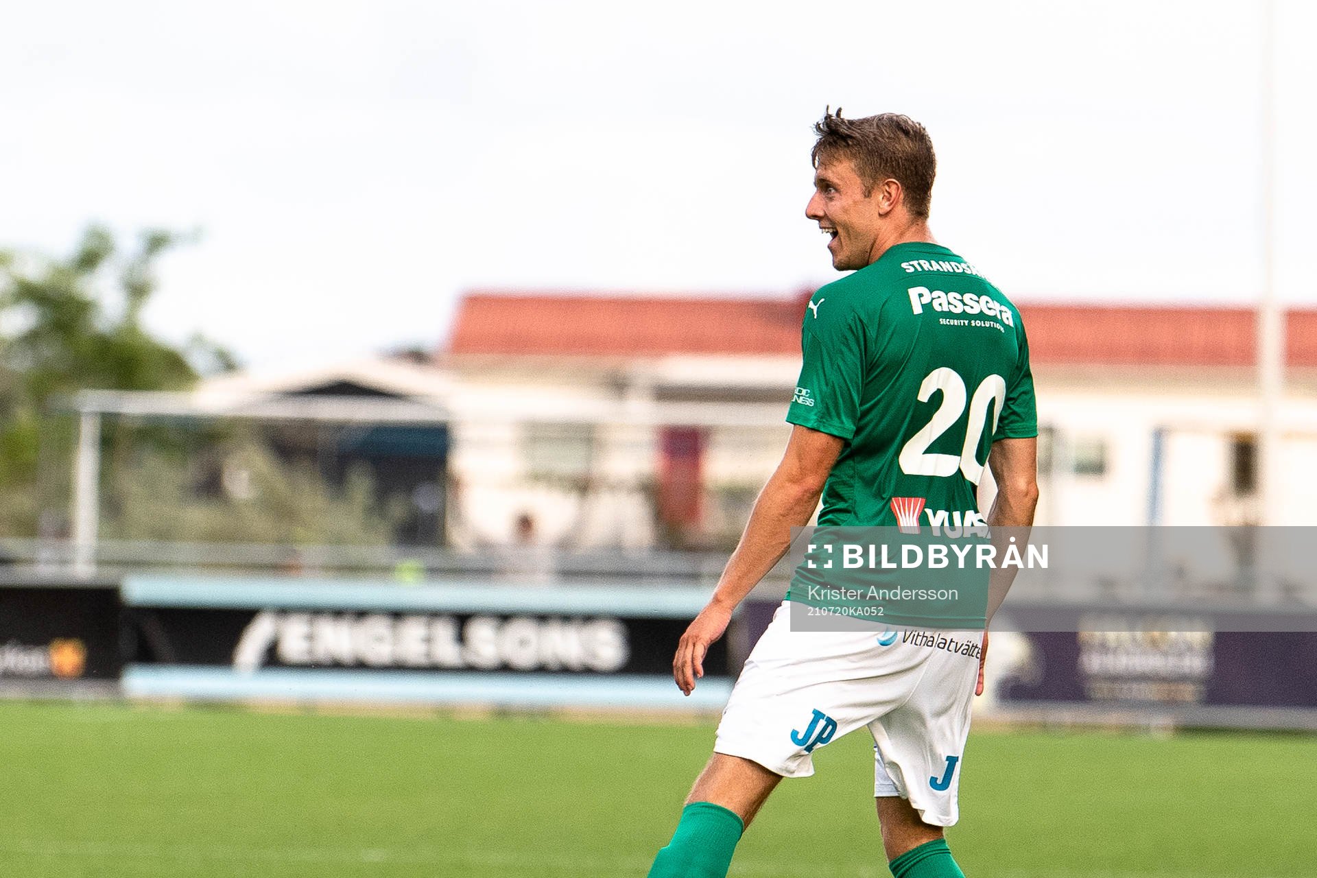 Jönköpings Daniel Strandsäter jublar