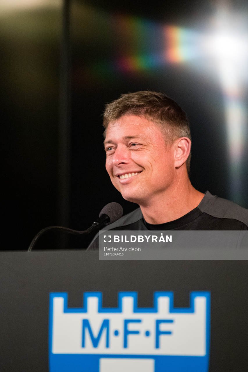 Jon Dahl Tomasson, head coach