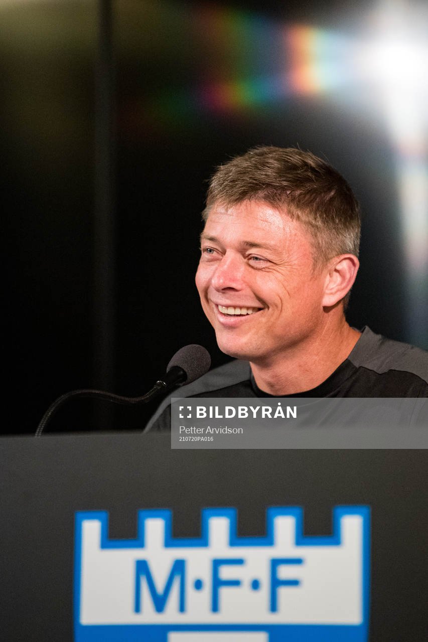 Jon Dahl Tomasson, head coach