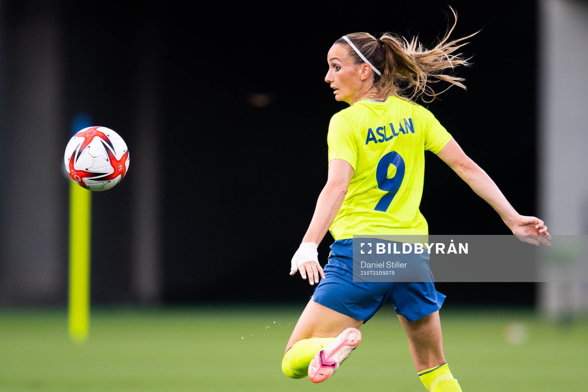 Kosovare Asllani of Sweden