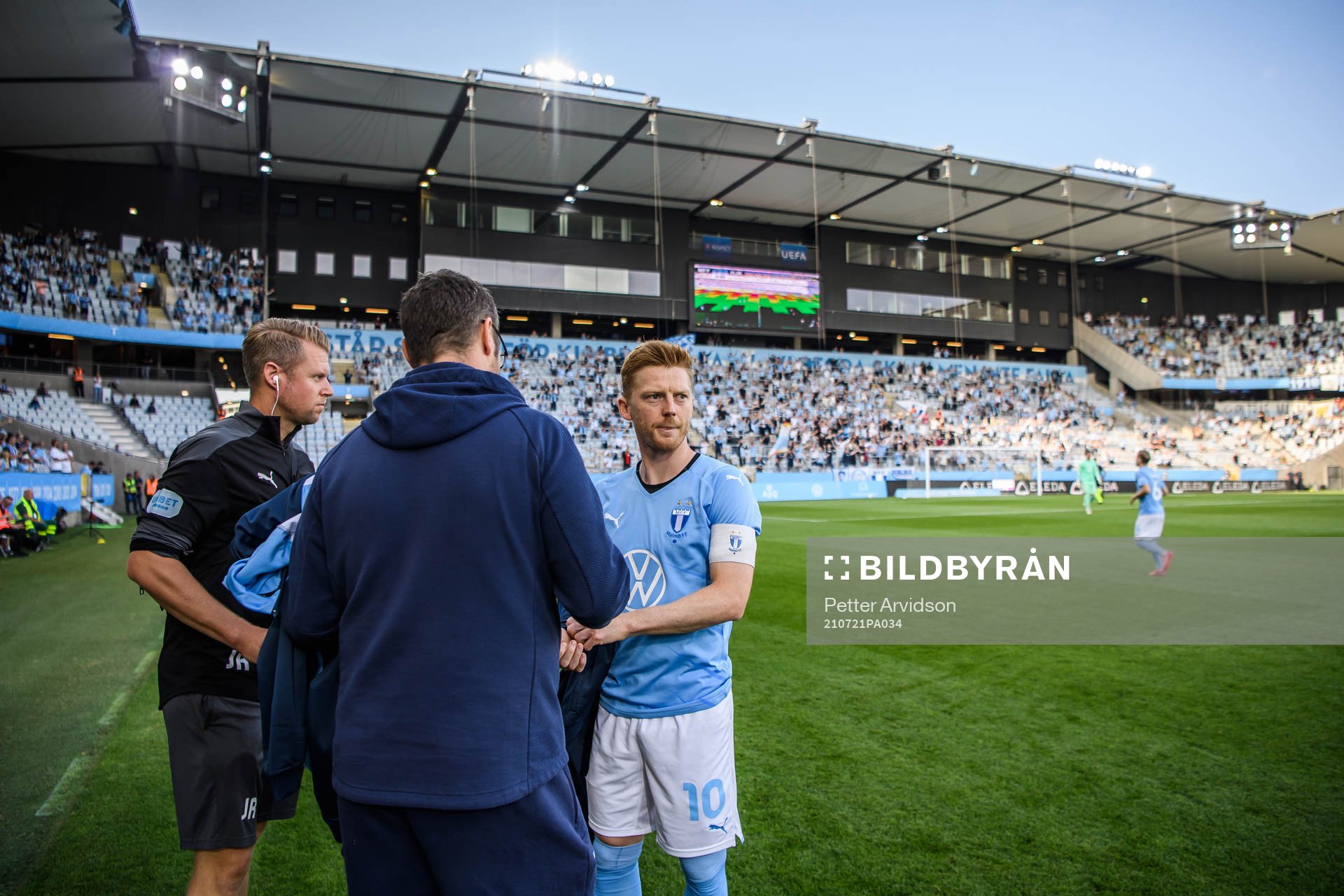 Anders Christiansen of Malmö FF prior to the UEFA