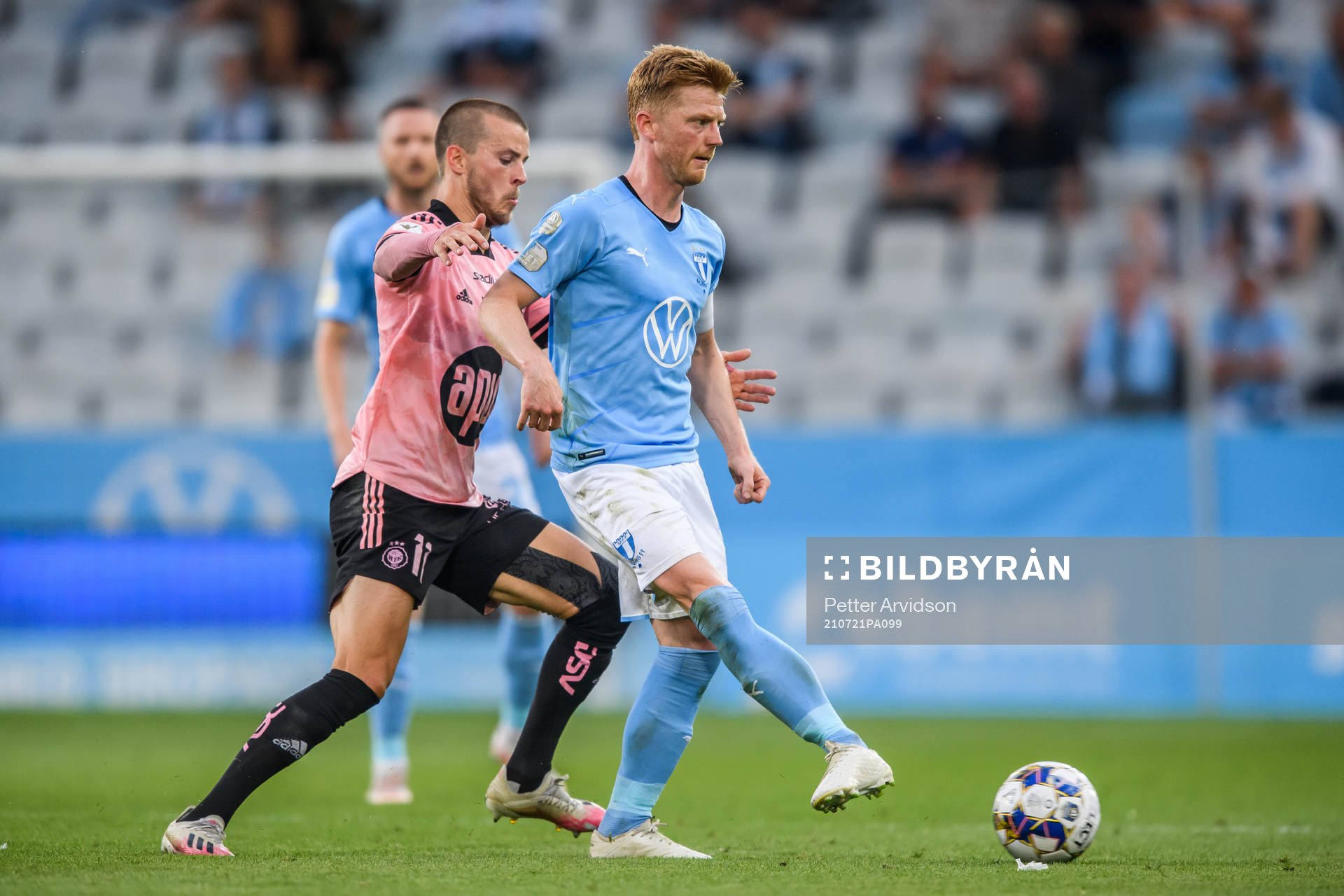 Roope Riski of Helsingfors and Anders Christiansen of