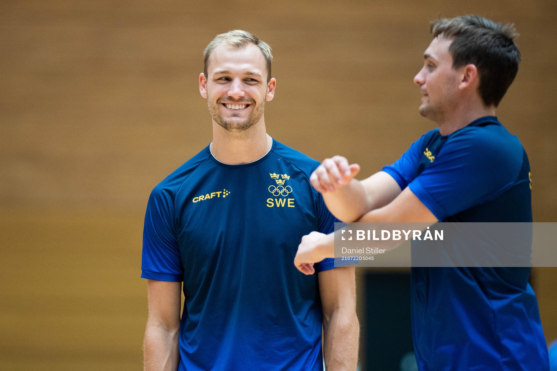 Lukas Sandell and Hampus Wanne of the Swedish handball team