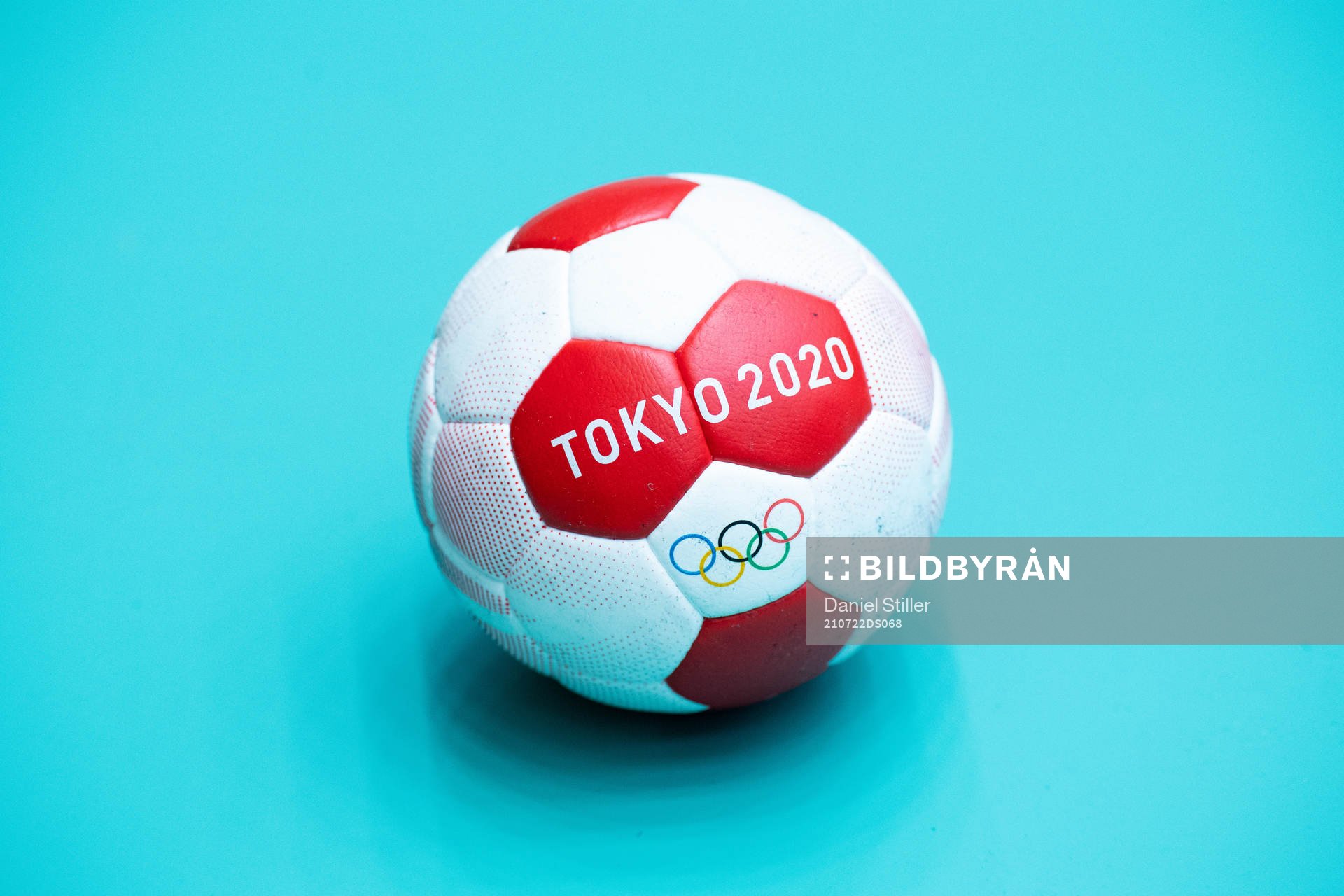 A handball with the Tokyo2020 logo