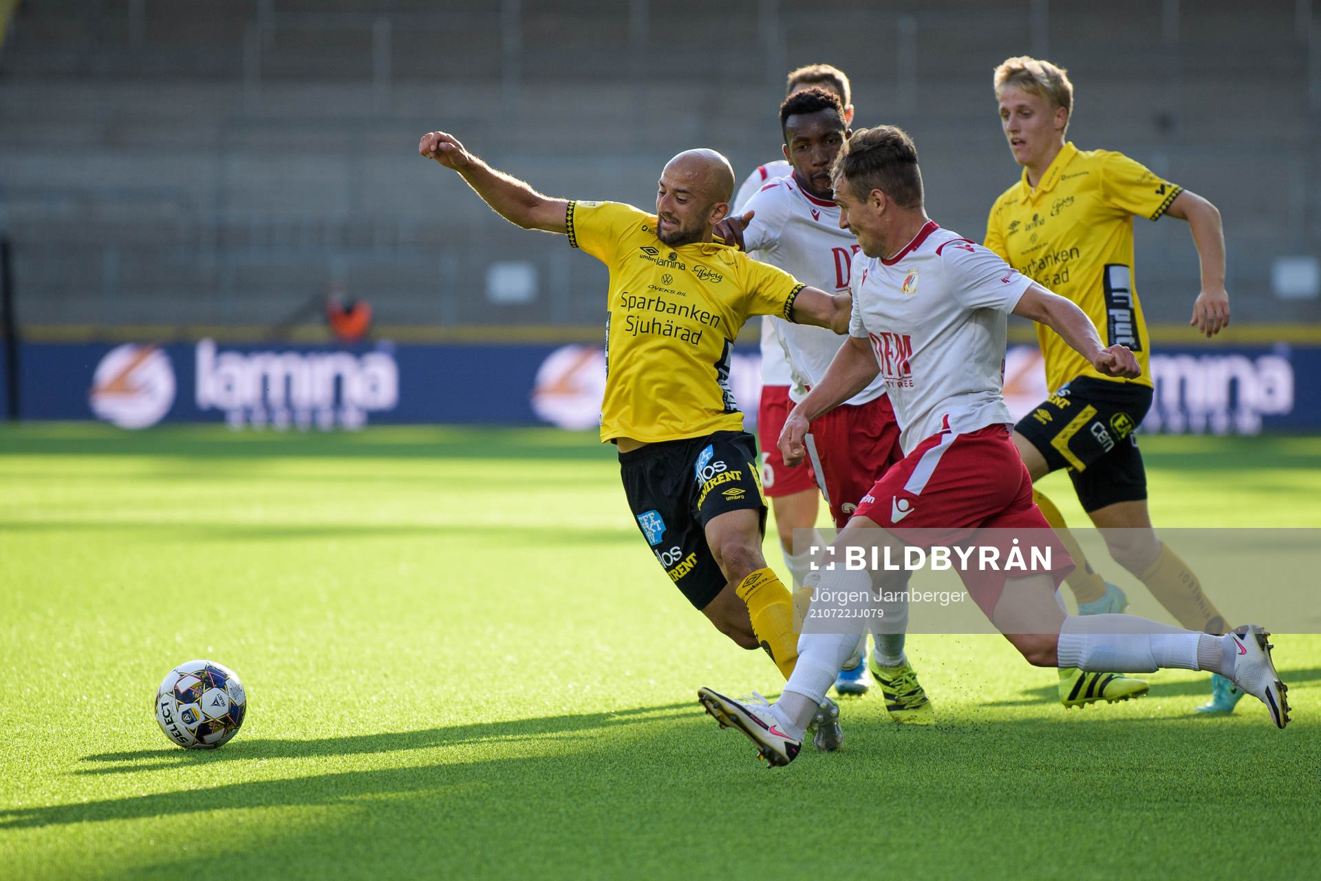 Robert Gojani of Elfsborg and Vitus Amougui of Milsami