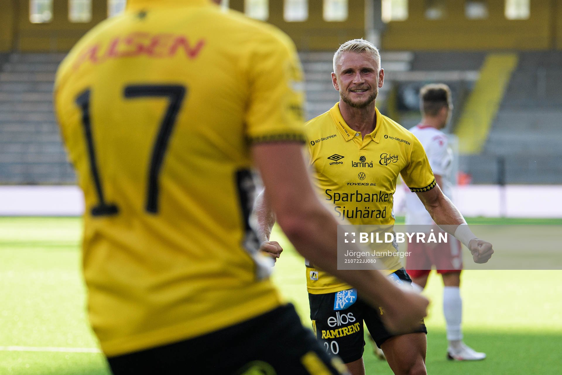 Simon Strand of Elfsborg celebrate