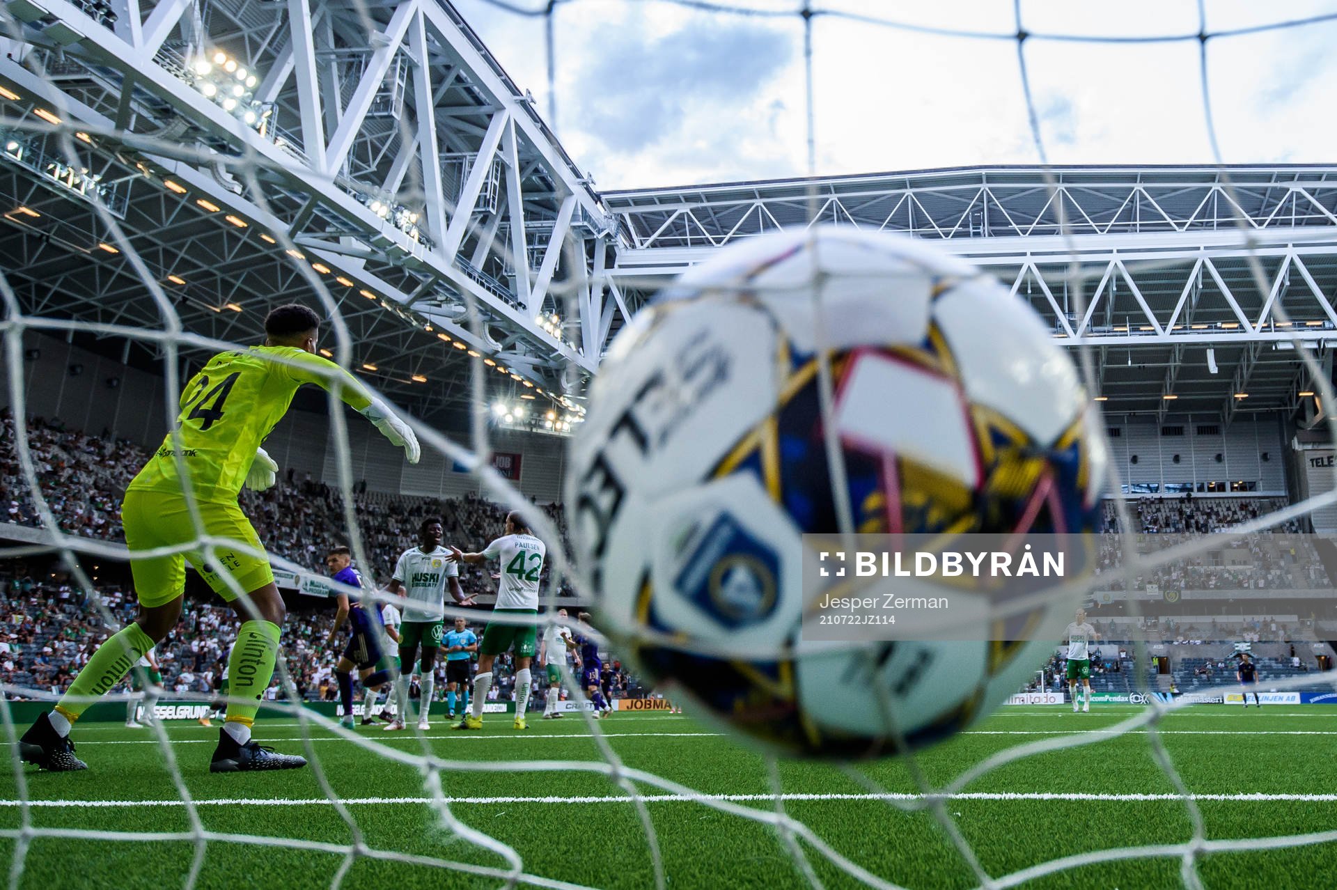 goalkeeper Oliver Dovin of Hammarby looks dejected