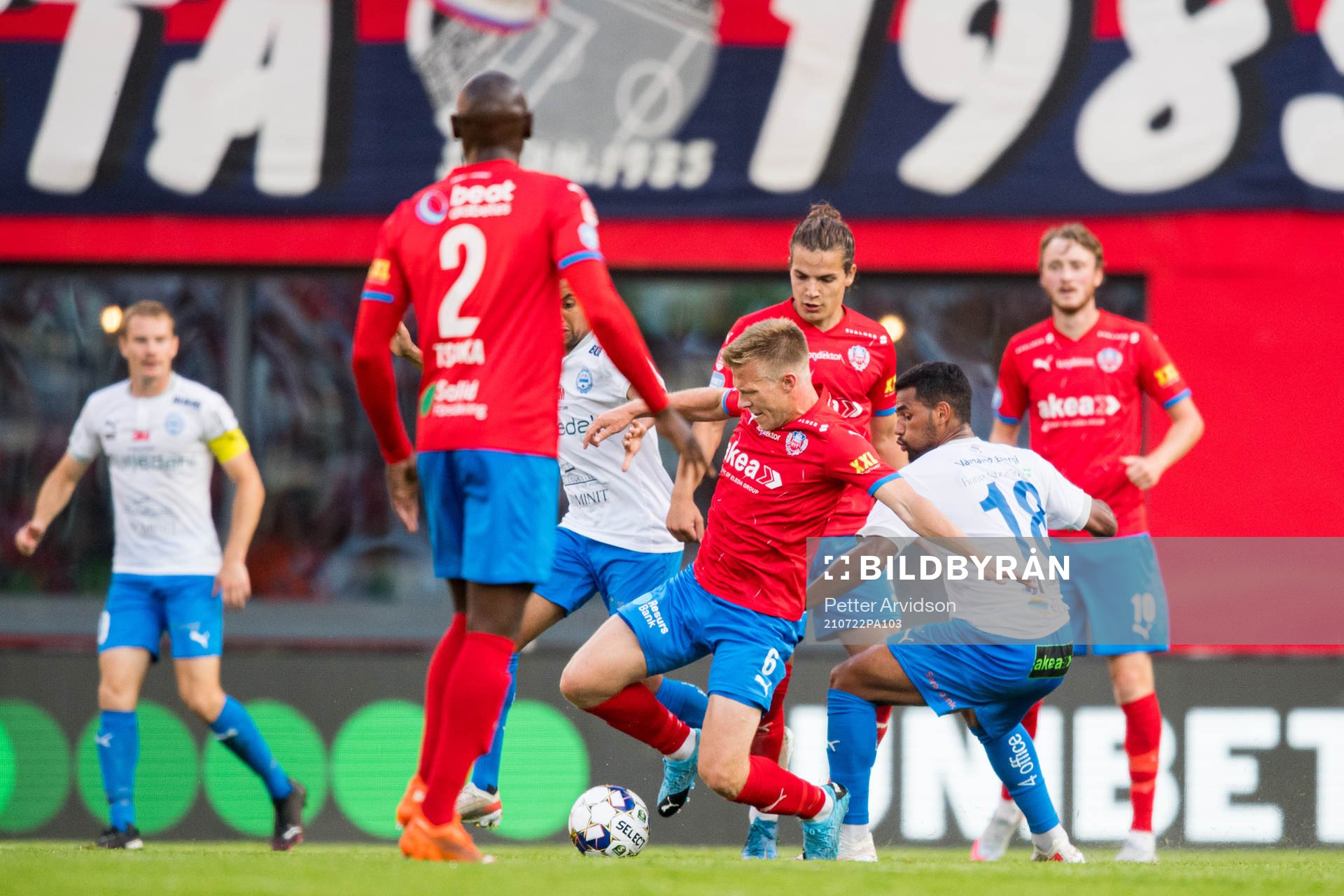 Helsingborgs Andreas Landgren och Värnamos Wenderson