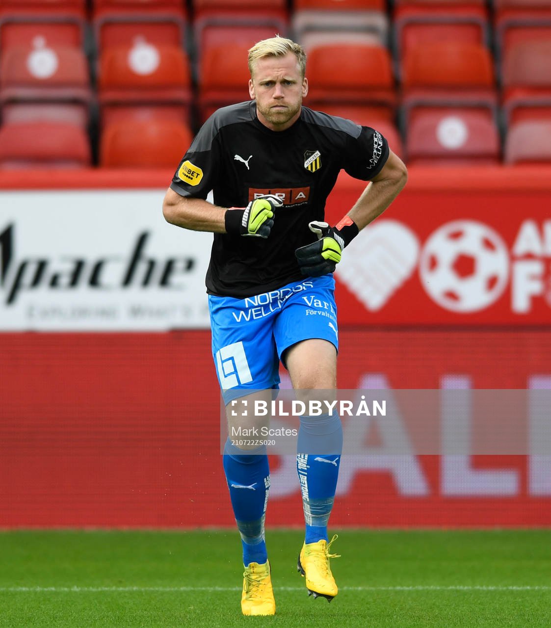 Goalkeeper Abraham Abrahamsson of Häcken