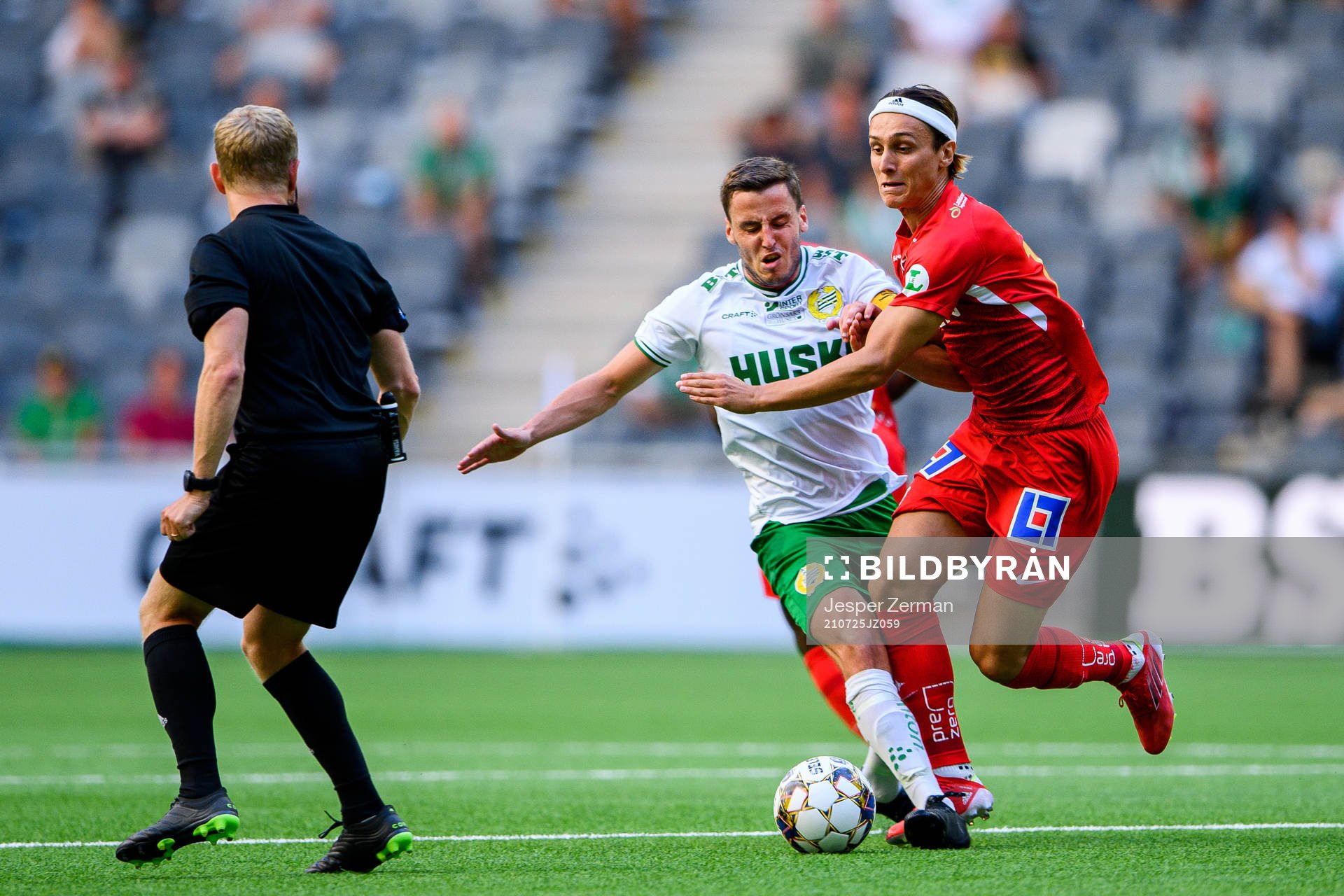 Hammarbys Jeppe Andersen och IFK Norrköpings Jonathan Levi