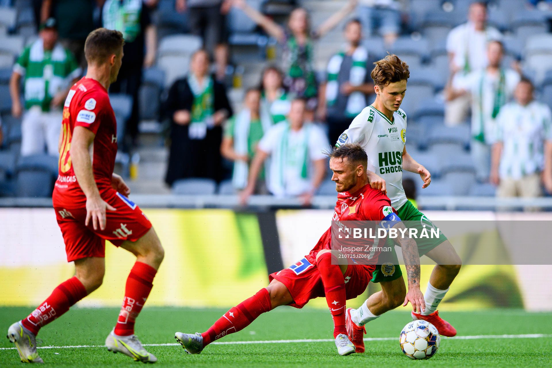 IFK Norrköpings Marco Lund Nielsen och Hammarbys Williot